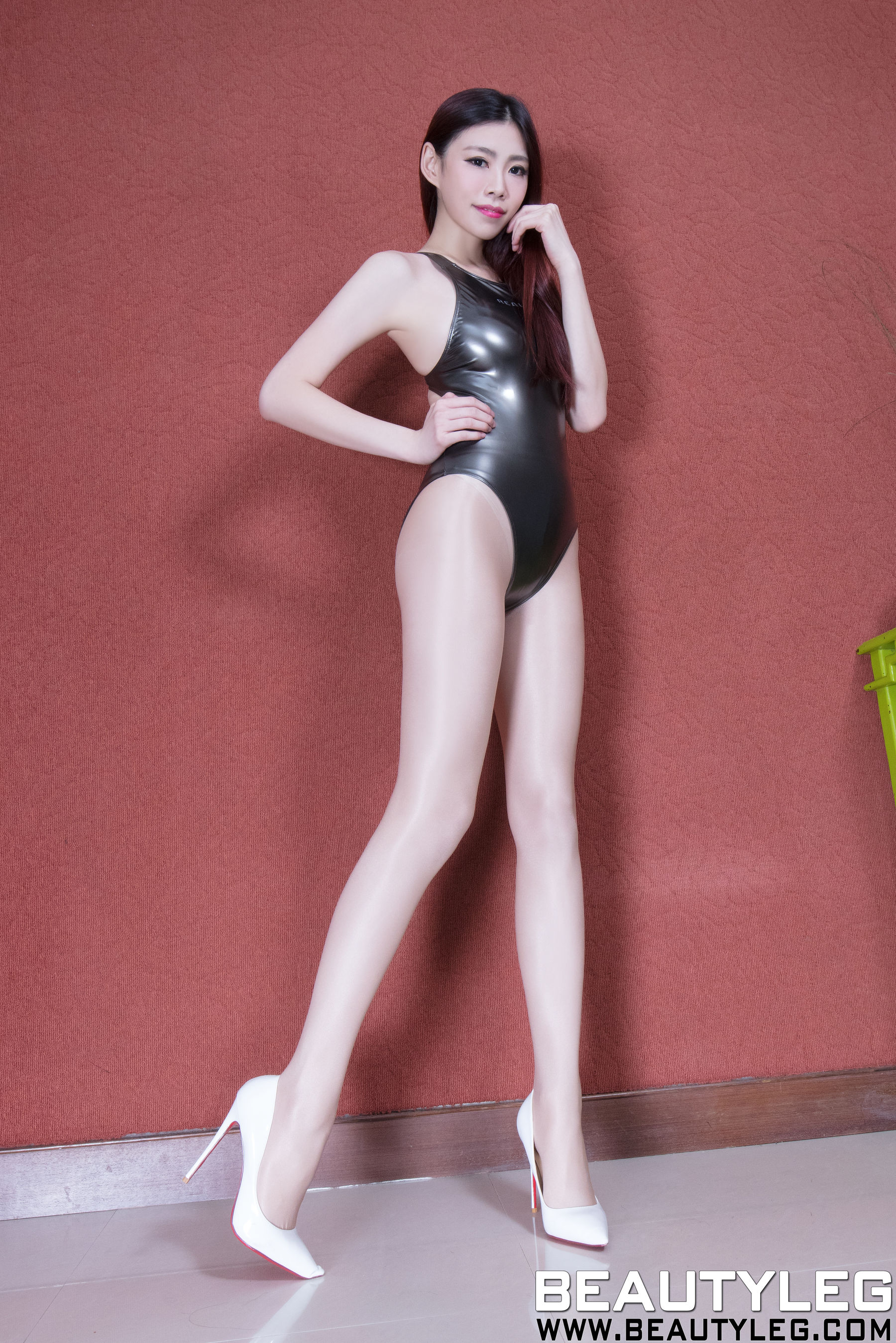 M940-腿模Zoey《丝袜高叉》 [Beautyleg] NO.1525 美腿 - 94零社区 Beautyleg-第3张
