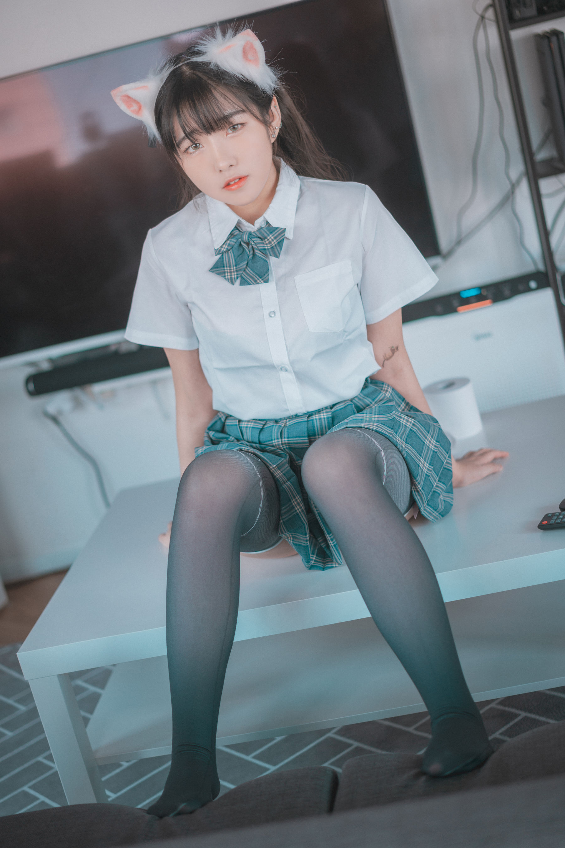 M940-[DJAWA]  Sonson - Plug Me In 写真套图 - 94零社区 DJAWA-第2张