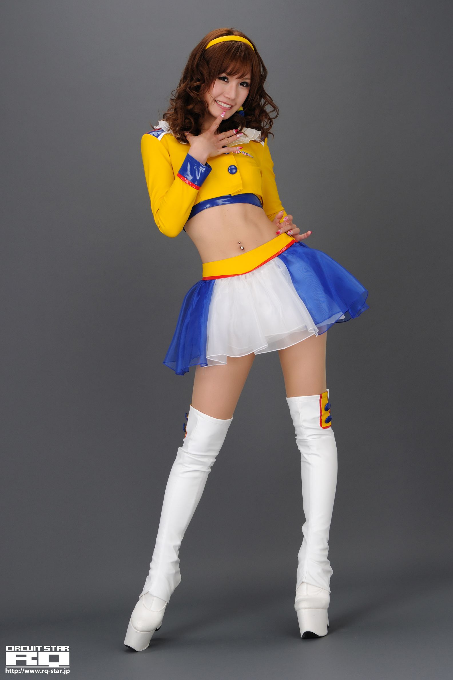 M940-[RQ-STAR] NO.00513 Ai Kumano 熊乃あい/熊乃爱 Race Queen 写真集 - 94零社区 RQ-STAR-第2张