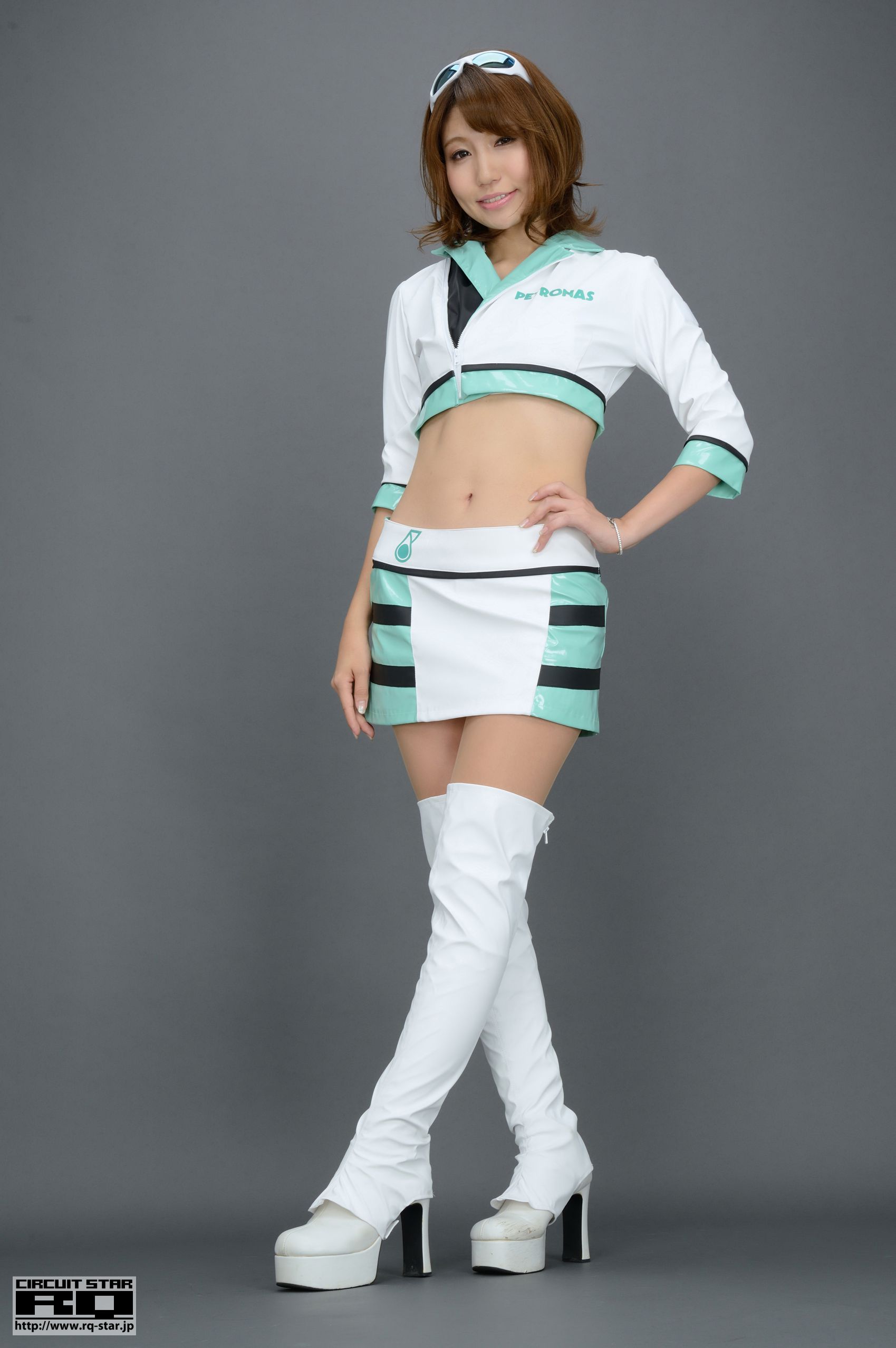 M940-[RQ-STAR] NO.00846  織井美有 Miyuu Orii Race Queen 写真集 - 94零社区 RQ-STAR-第1张