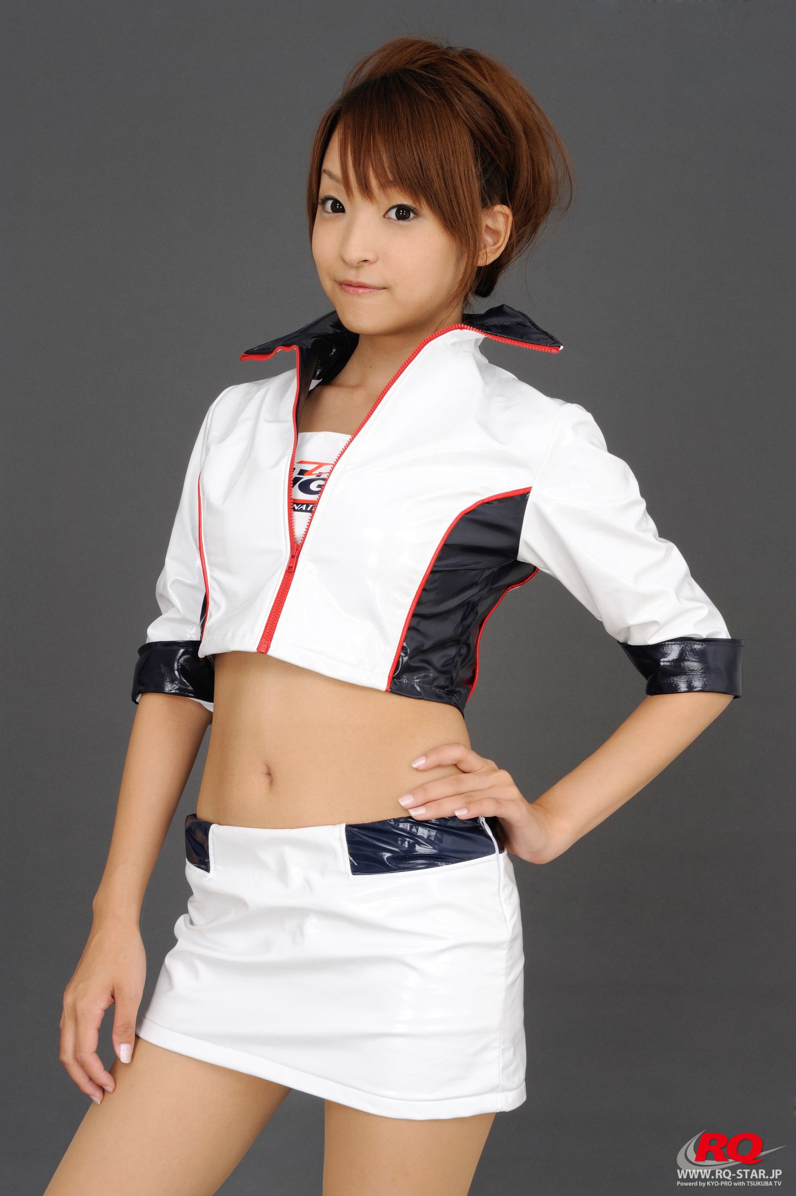 M940-[RQ-STAR] NO.00080 Mio Aoki 青木未央 Race Queen – 2008 5Zigen  写真集 - 94零社区 RQ-STAR-第1张