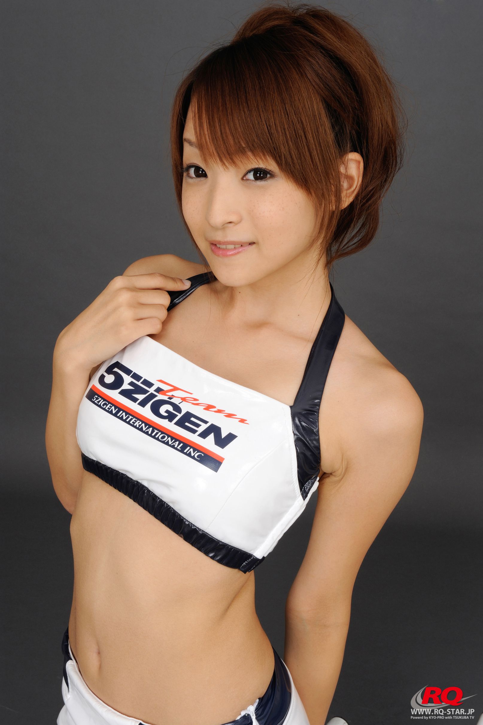 M940-[RQ-STAR] NO.00080 Mio Aoki 青木未央 Race Queen – 2008 5Zigen  写真集 - 94零社区 RQ-STAR-第99张