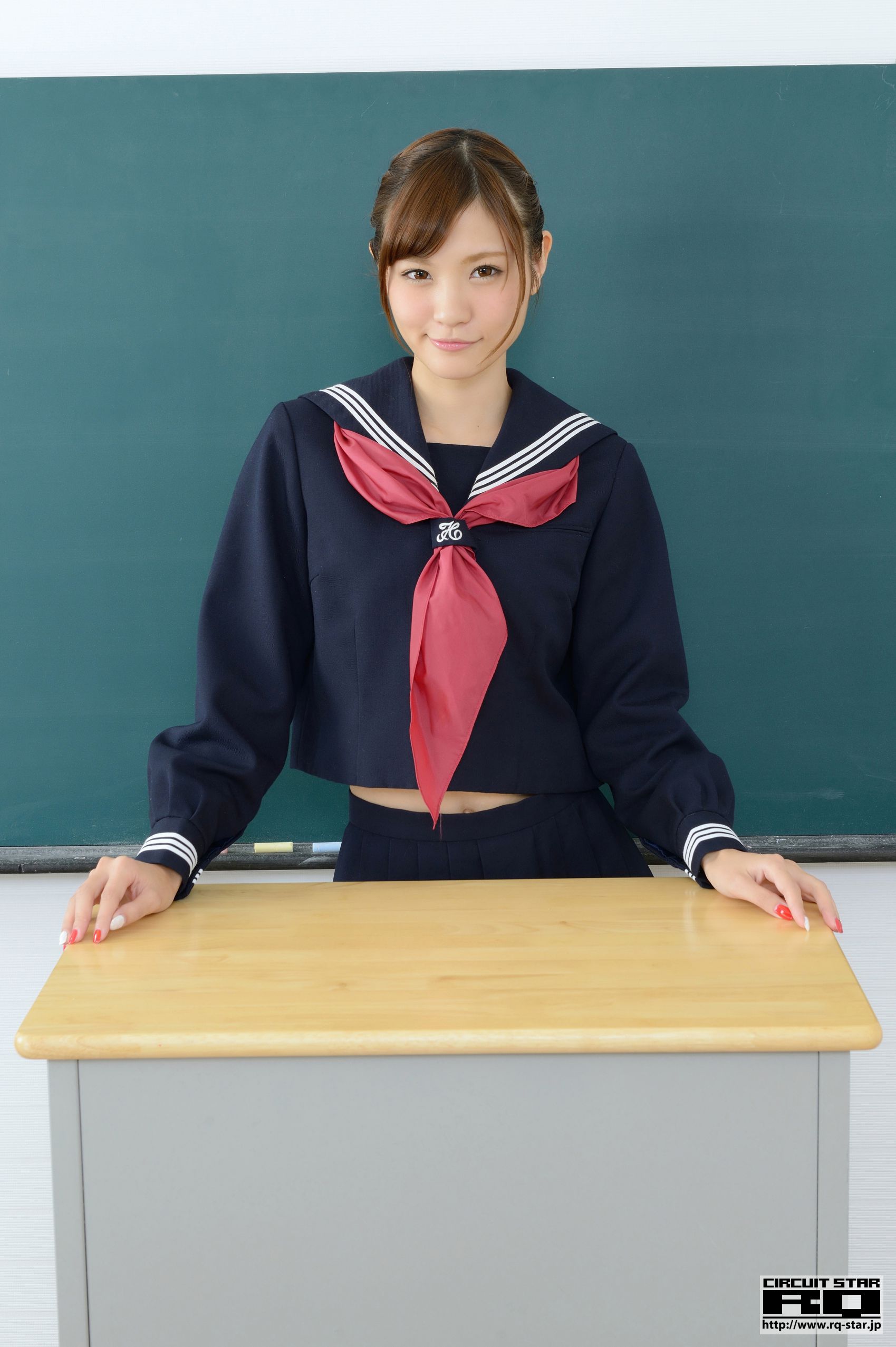 M940-[RQ-STAR] NO.00876 神咲はるか School Girl 校服 写真集 - 94零社区 RQ-STAR-第1张