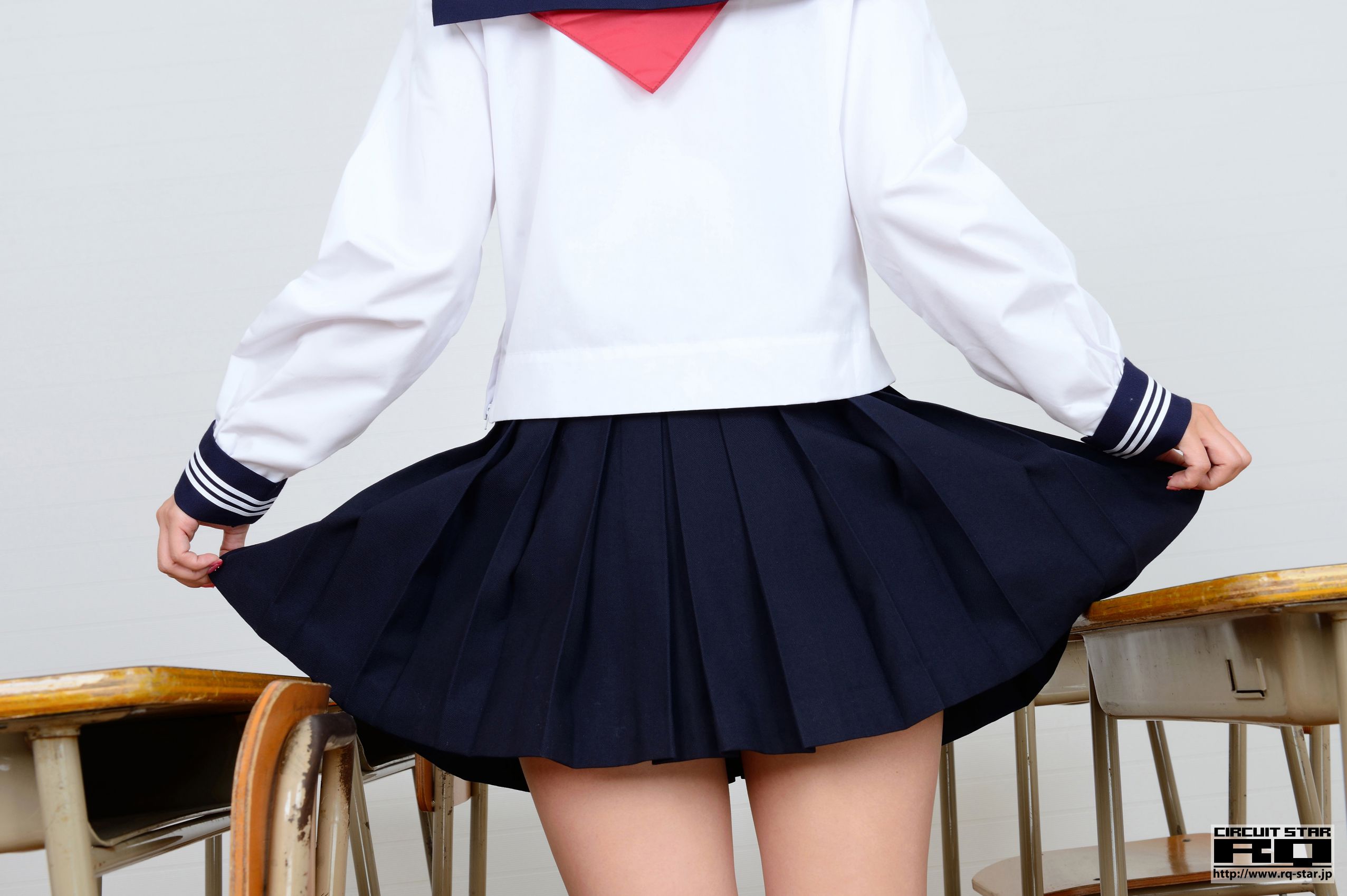M940-[RQ-STAR] NO.00859 YUKI School Girl 校服 写真集 - 94零社区 RQ-STAR-第6张