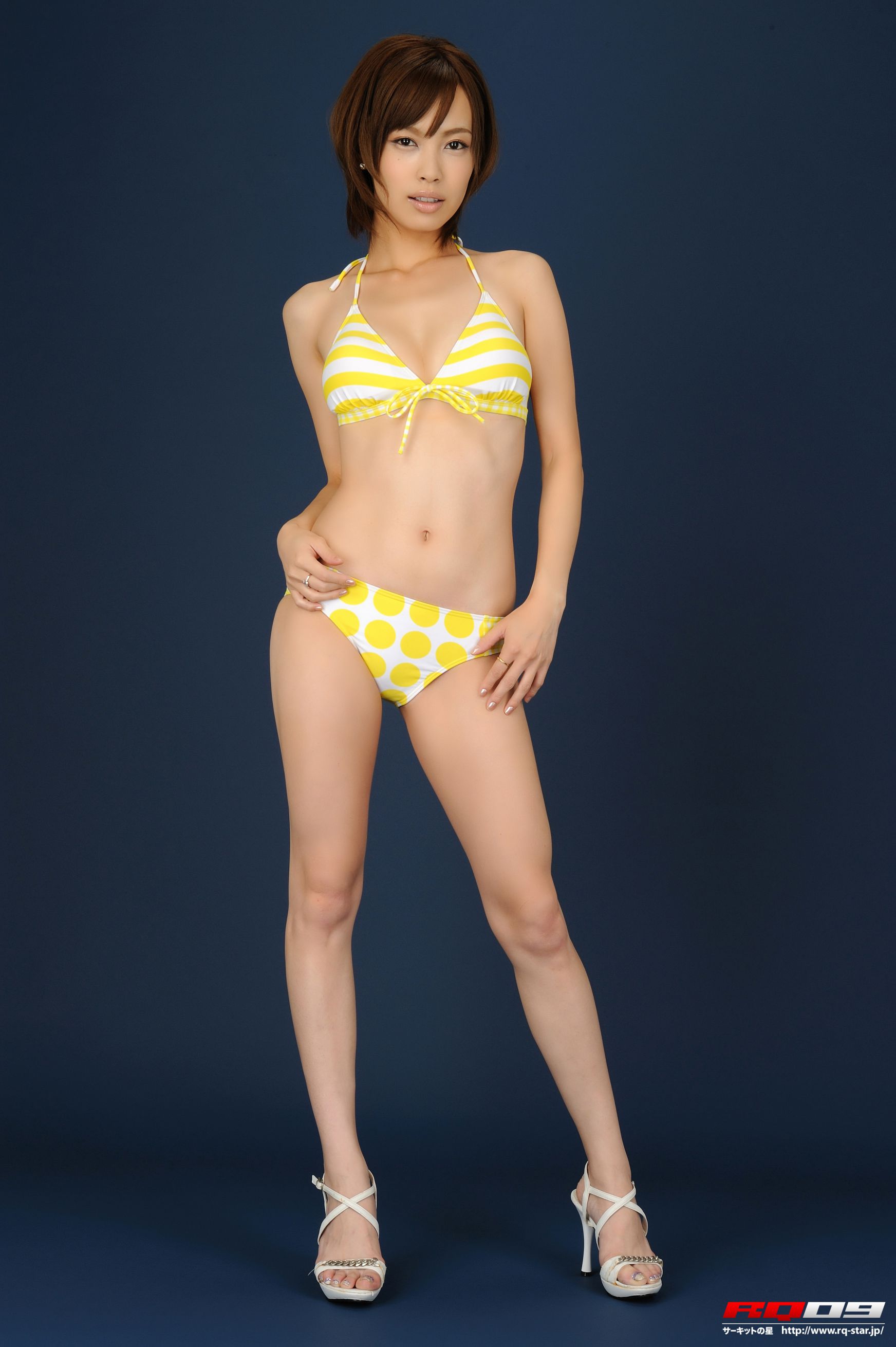 M940-[RQ-STAR] NO.00185 Izumi Morita 森田泉美 Swim Suits 写真集 - 94零社区 RQ-STAR-第3张