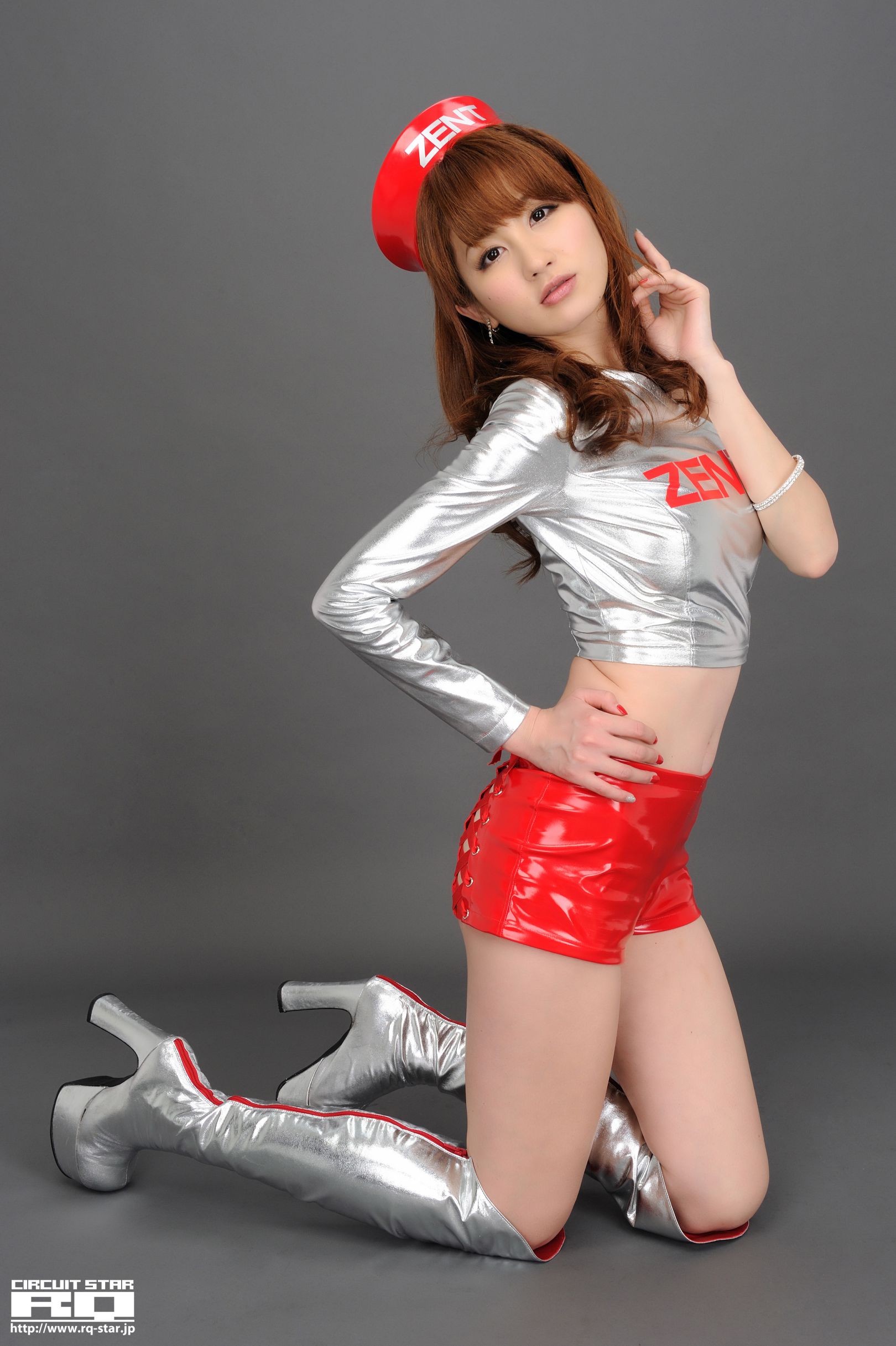 M940-[RQ-STAR] NO.00632 前田真麻 Race Queen 赛车女郎系列 写真集 - 94零社区 RQ-STAR-第3张
