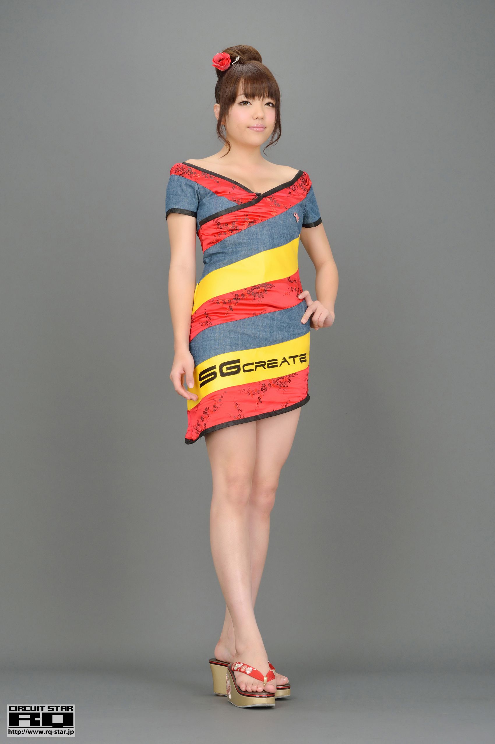 M940-[RQ-STAR] NO.00725 Natsuki Higurashi 日暮なつき Race Queen 写真集 - 94零社区 RQ-STAR-第1张