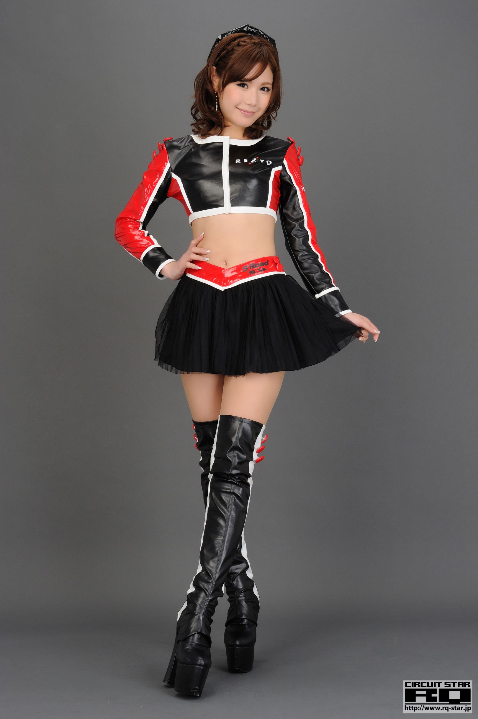 M940-[RQ-STAR] NO.00718 熊乃あい Race Queen 赛车女郎 写真集 - 94零社区 RQ-STAR-第1张