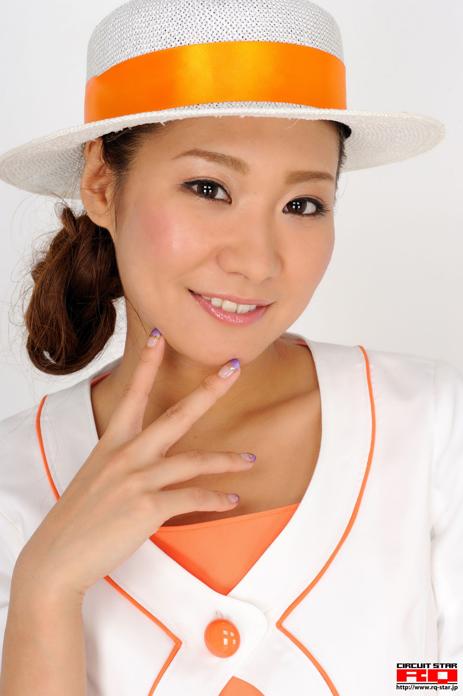 M940-[RQ-STAR] NO.00401 大上留依 Elevator Girl 气质超短裙写真集 - 94零社区 RQ-STAR-第26张