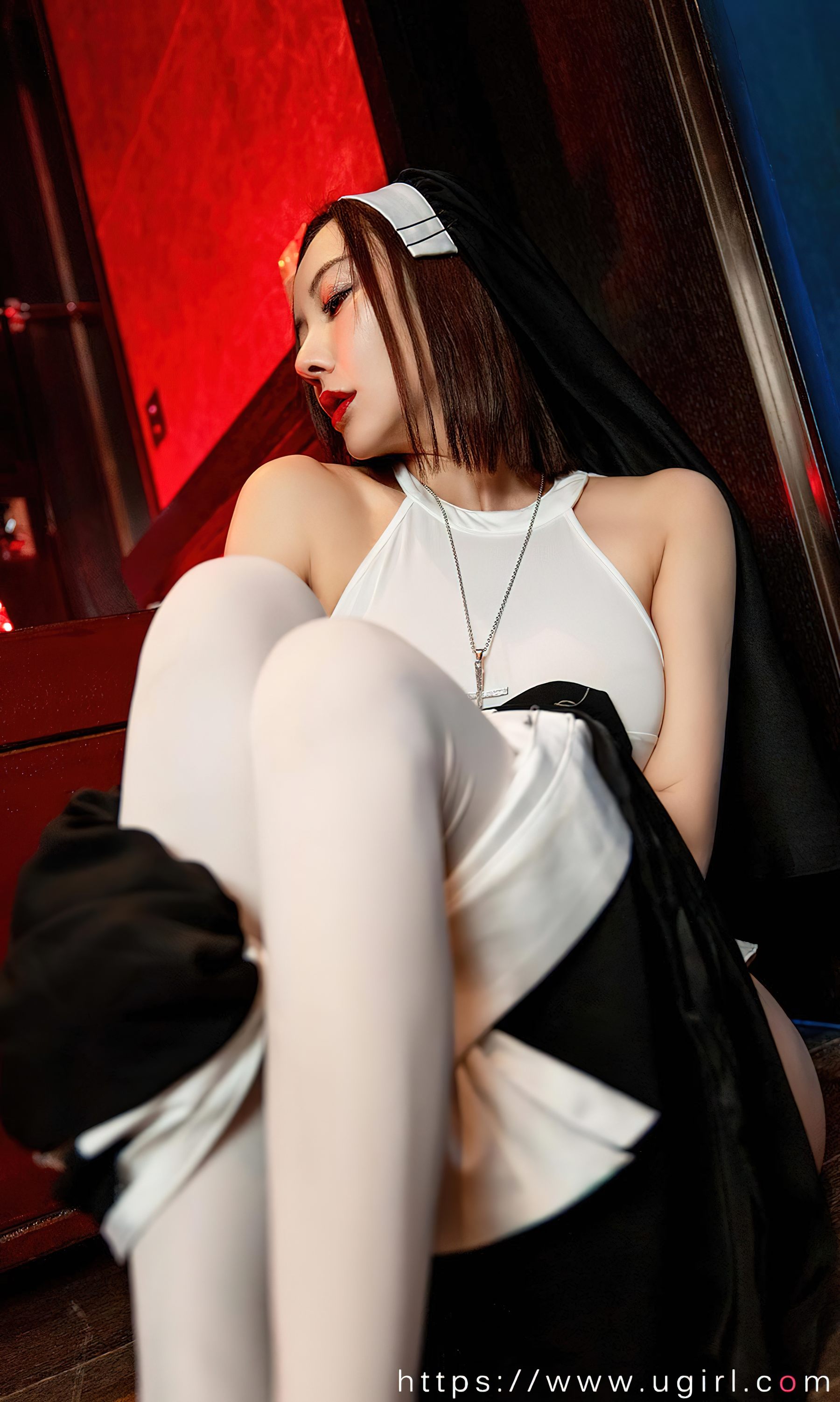 M940-[Ugirls]爱尤物 No.2595 俘获 果儿Victoria - 94零社区 爱尤物-第1张