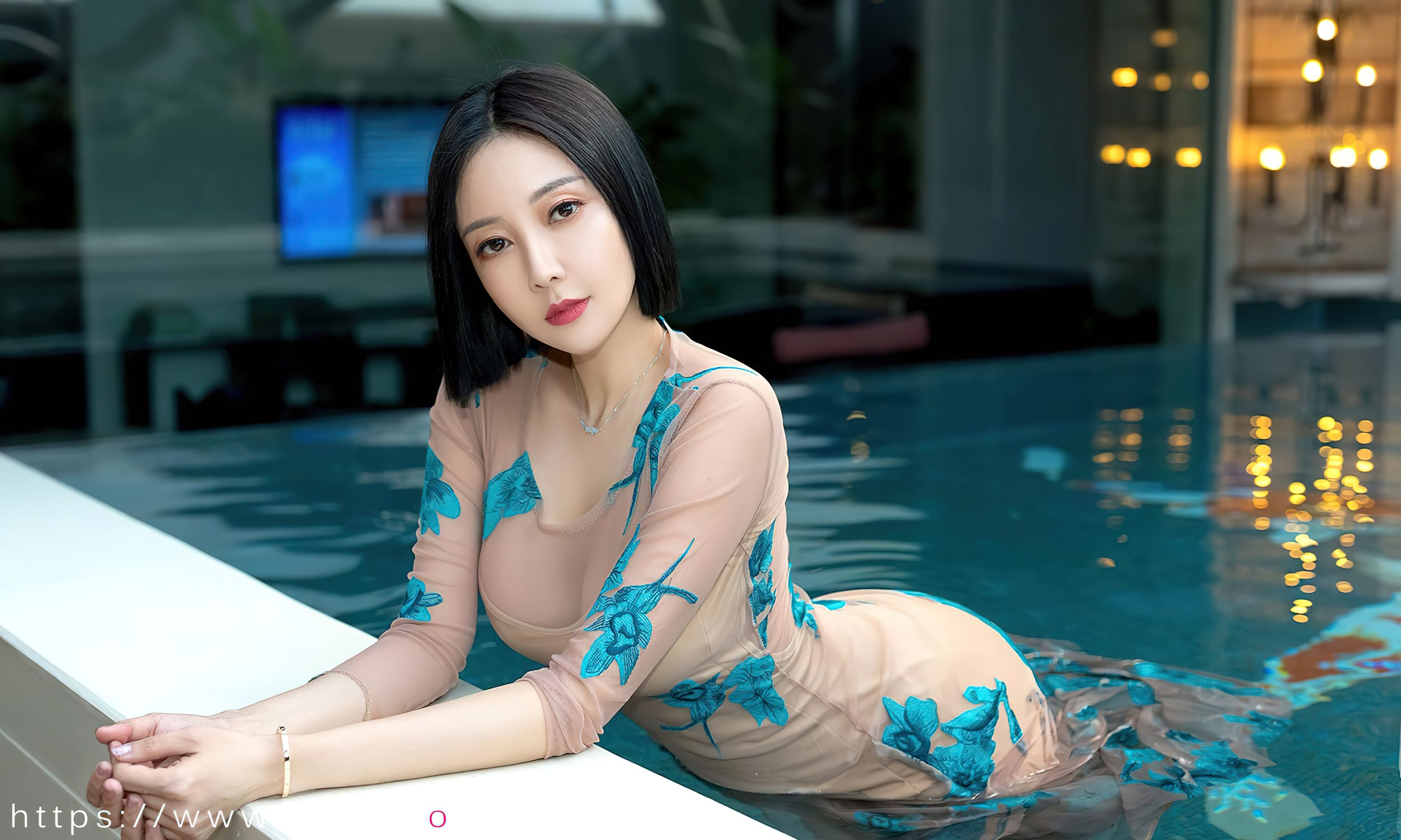 M940-[爱尤物Ugirls] No.2448 果儿Victoria 爱情乐章 - 94零社区 爱尤物-第35张
