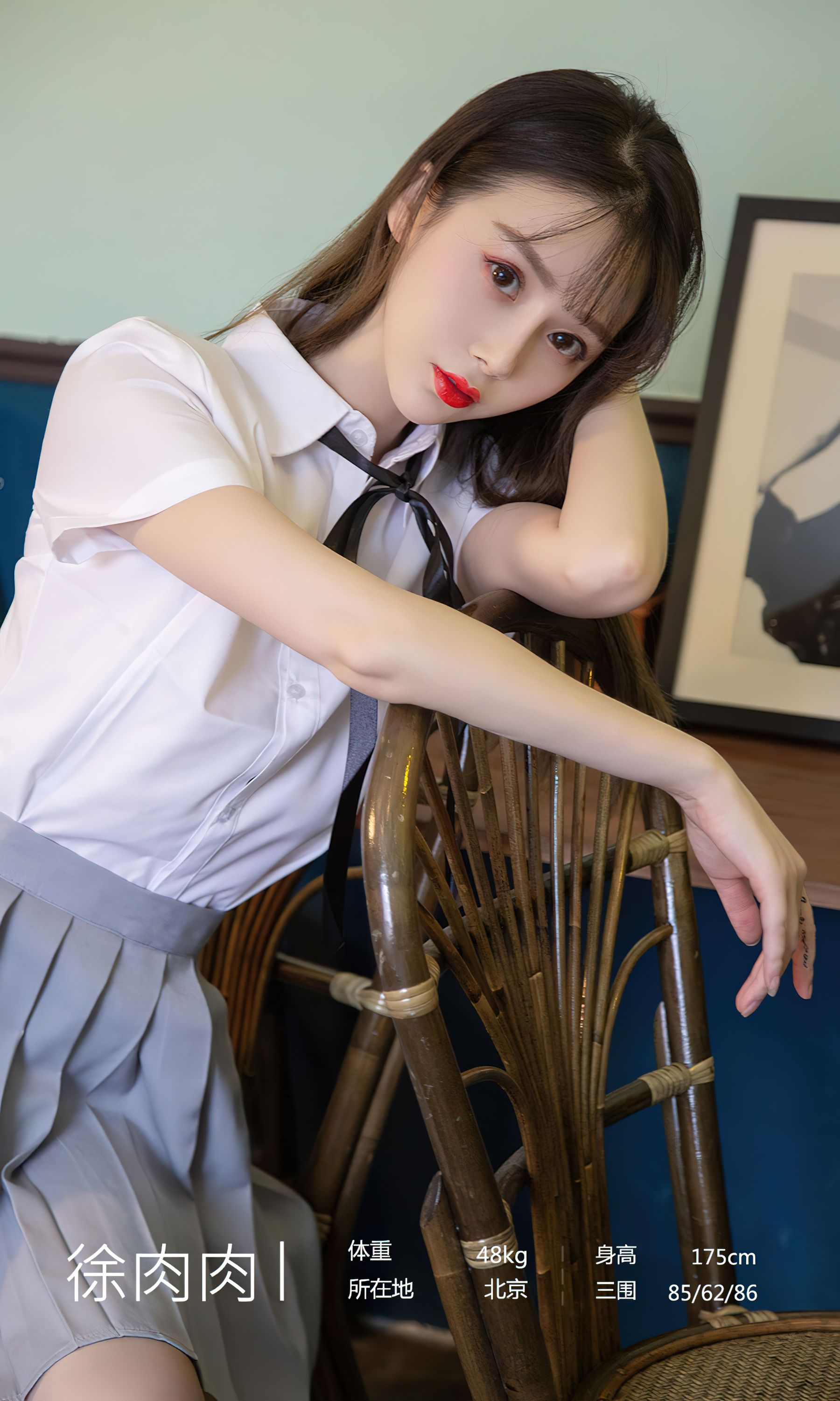 M940-[爱尤物Ugirls] No.2381 徐肉肉 少女甜 - 94零社区 爱尤物-第3张