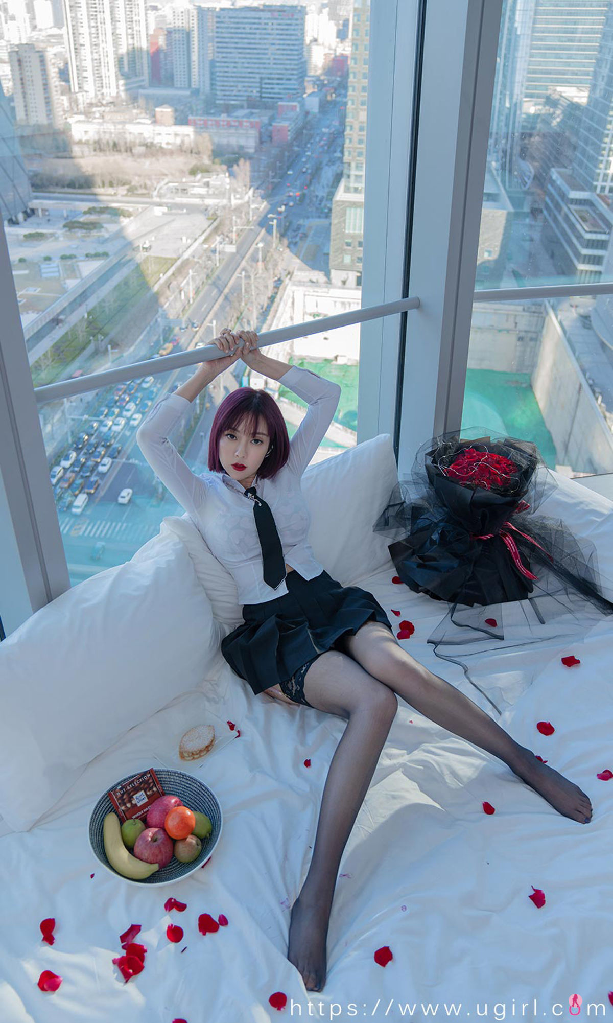 M940-[爱尤物Ugirls] No.2320 果儿Victoria 衬衫之下 - 94零社区 爱尤物-第6张