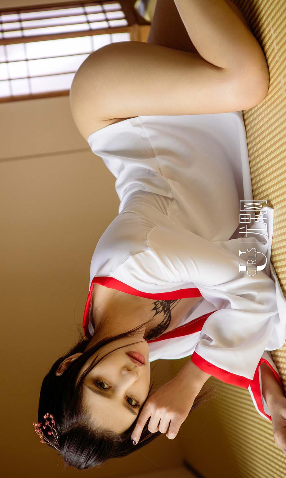 M940-尤娜娜《跨年佳品》 [爱尤物Ugirls] No.592 - 94零社区 爱尤物-第37张