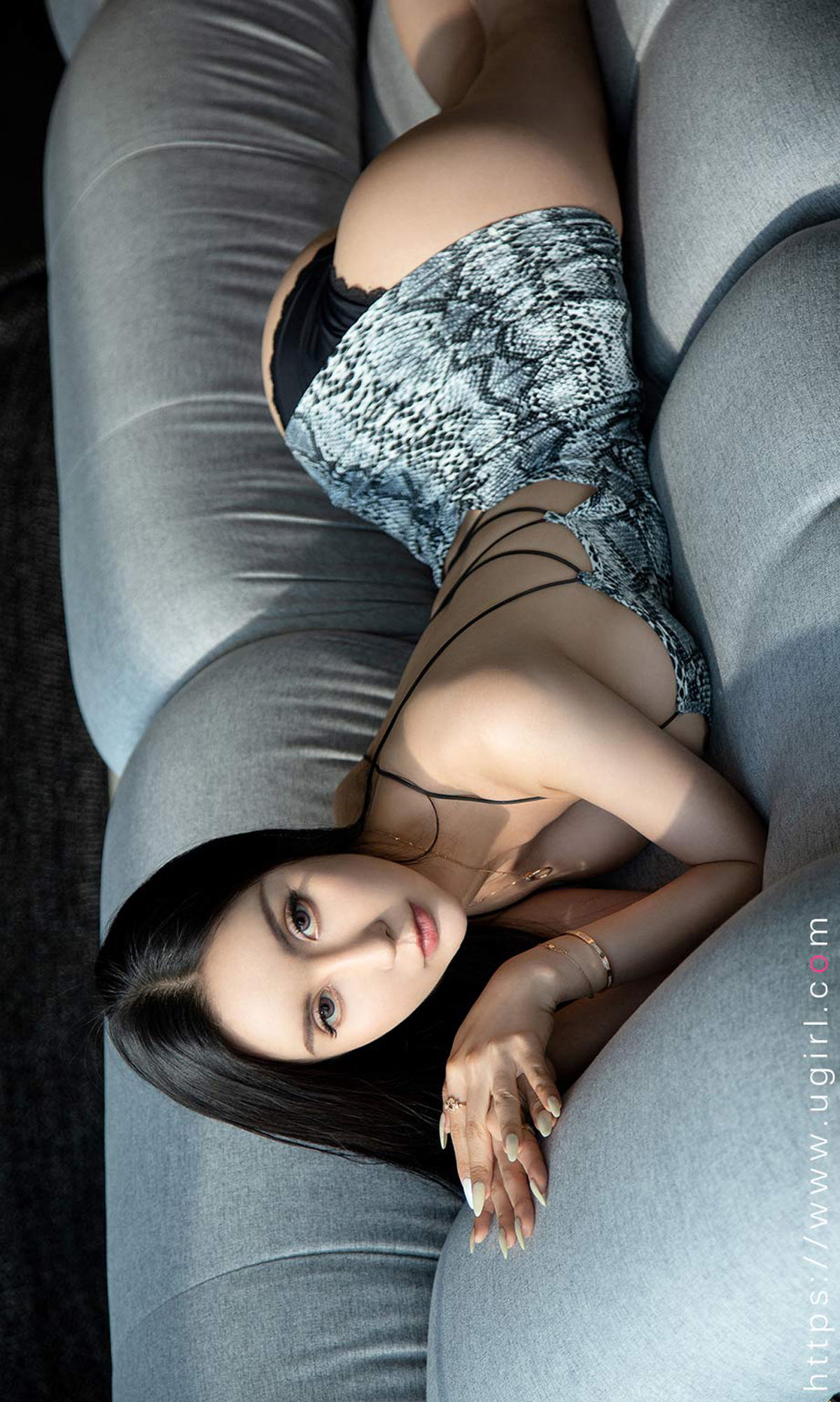 M940-[尤果圈爱尤物Ugirls] No.2127 桃子 蜜桃姐姐 - 94零社区 爱尤物-第4张