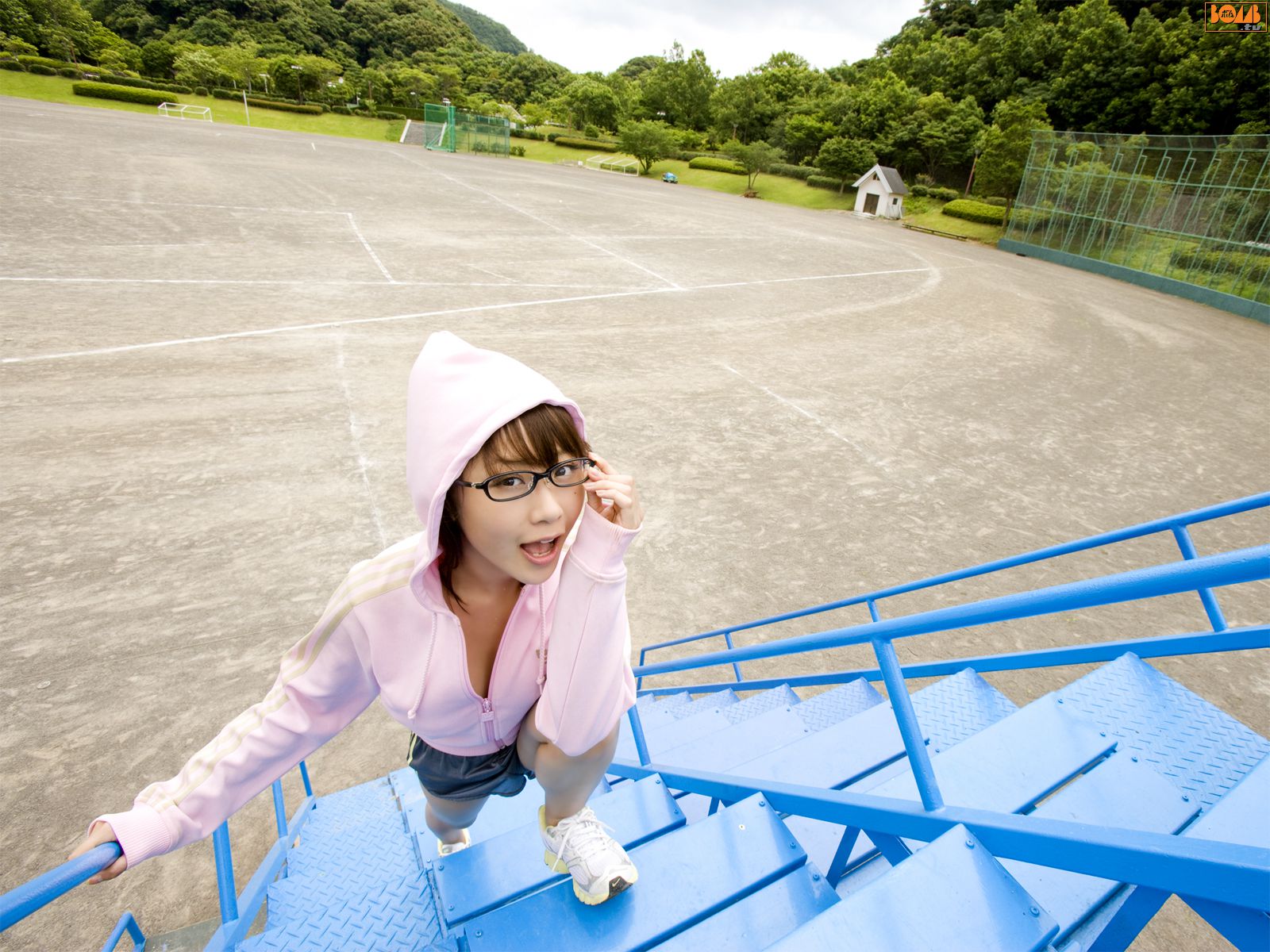 M940-[Bomb.TV] 2009年06月刊 Mai Nishida 西田麻衣 - 94零社区 Bomb.TV-第6张