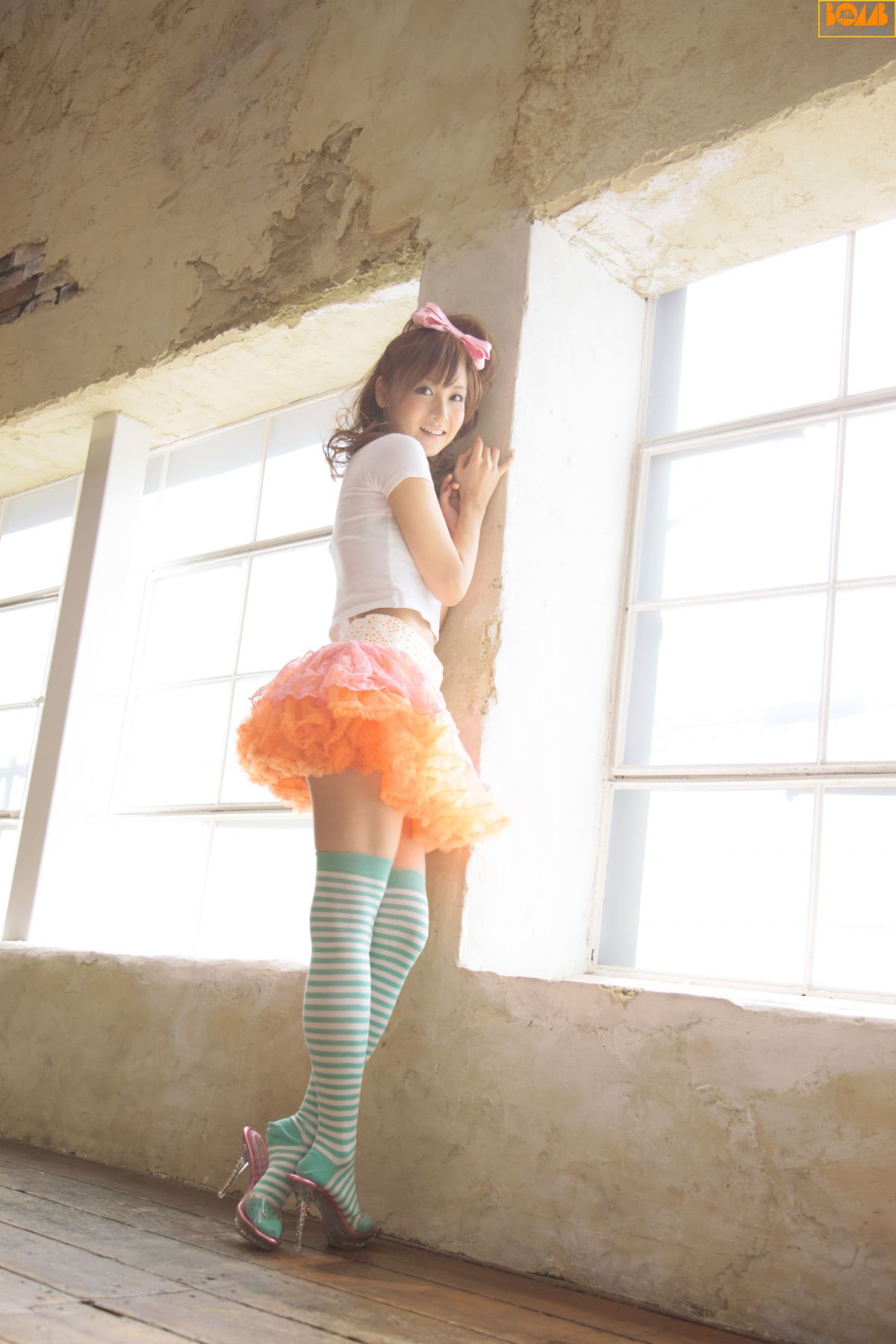 M940-[Bomb.TV] 2010年06月刊 Kiguchi Aya 木口亜矢 - 94零社区 Bomb.TV-第2张