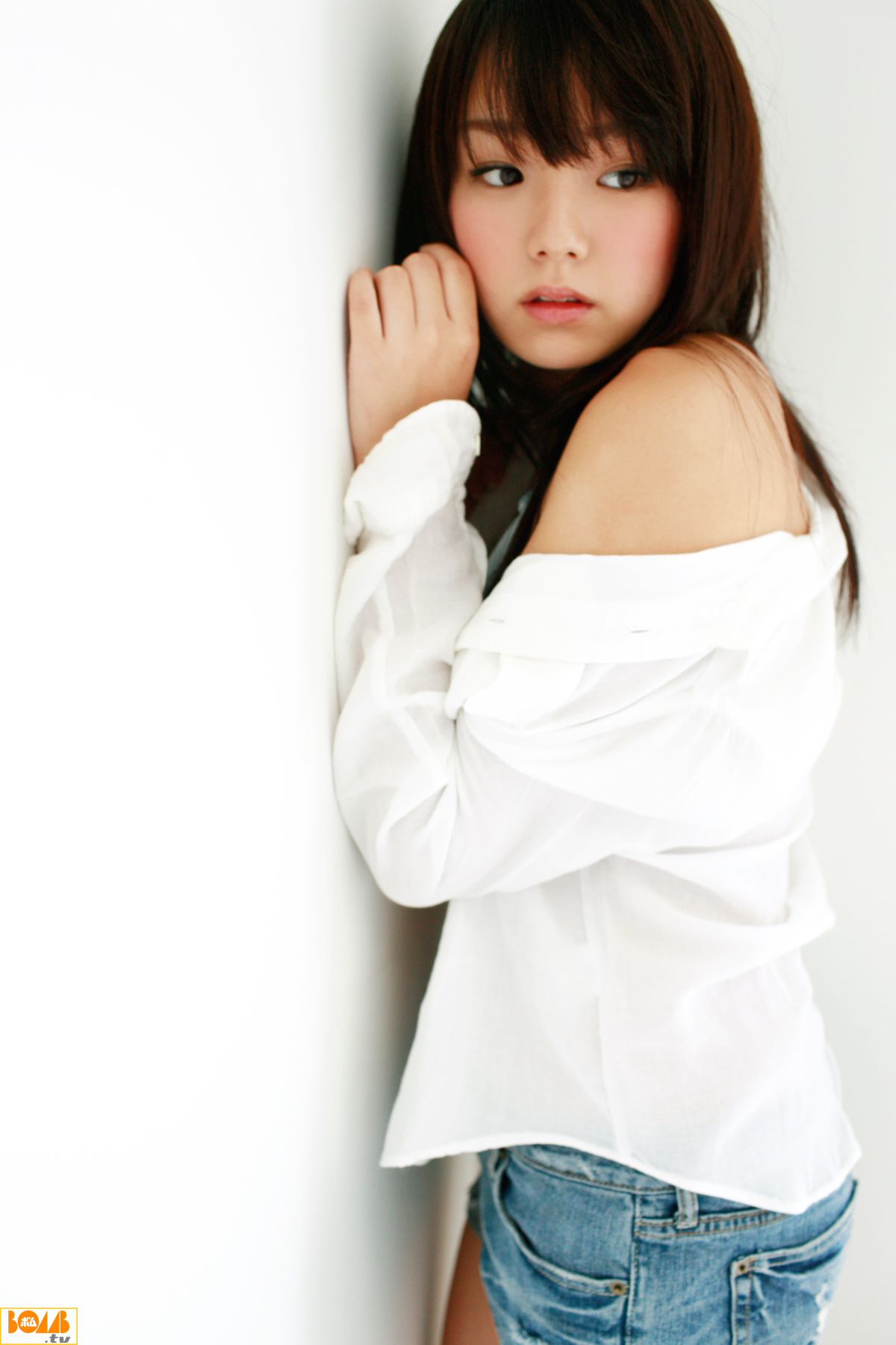 M940-[Bomb.TV] 2010年08月刊 Ai Shinozaki 筱崎爱/篠崎愛 - 94零社区 Bomb.TV-第6张