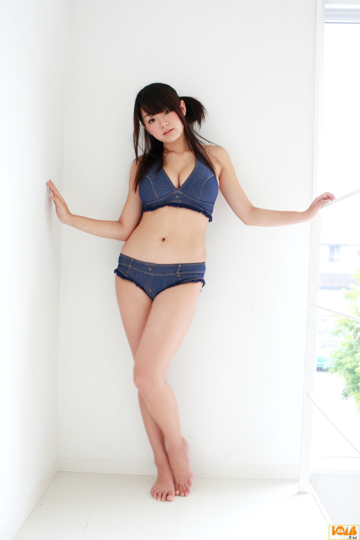 M940-[Bomb.TV] 2010年12月刊 Ai Shinozaki 篠崎愛 - 94零社区 Bomb.TV-第1张