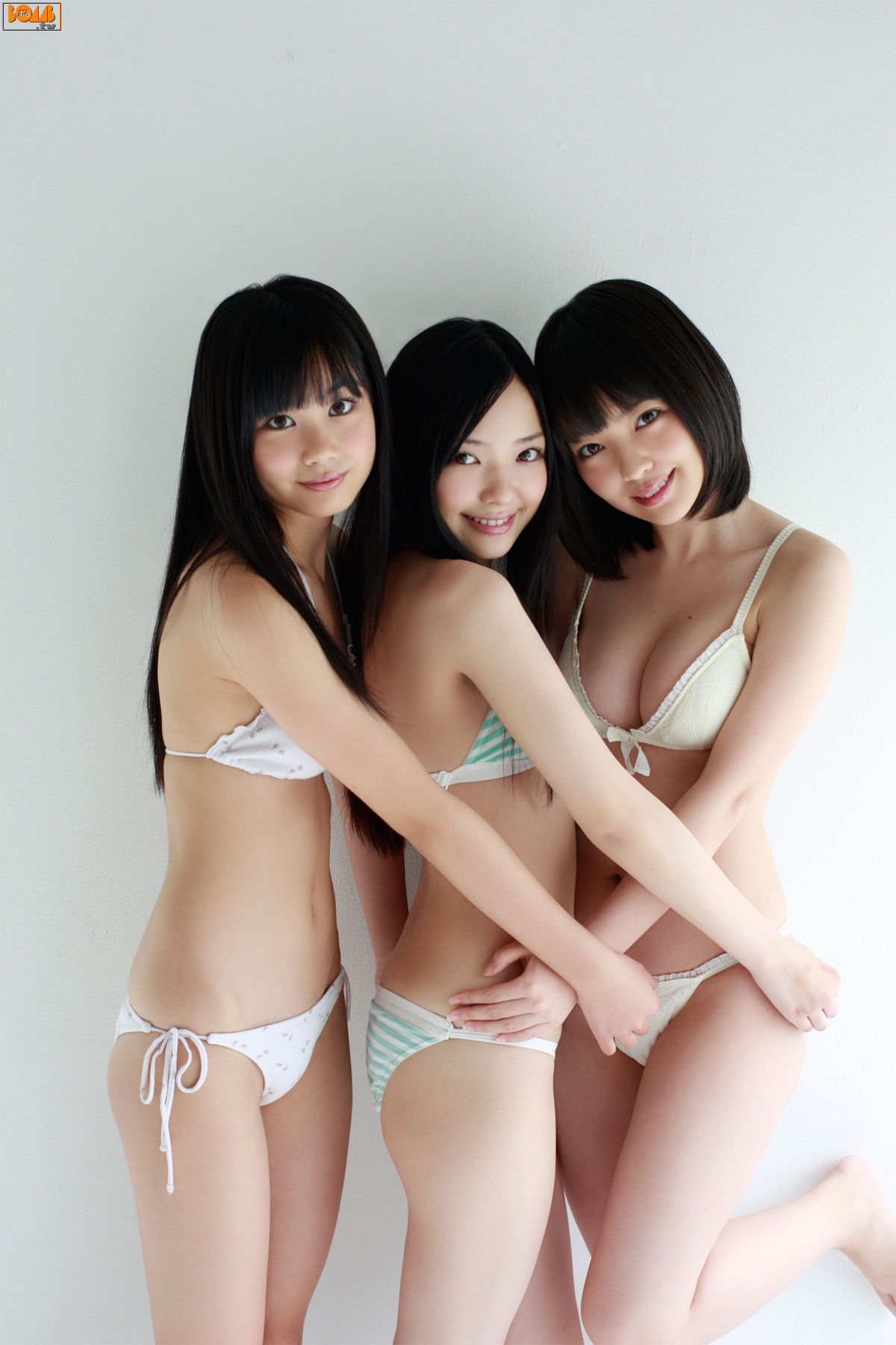 M940-[Bomb.TV] 2011年10月号 広瀬玲奈、伊藤優衣、安藤遥 - 94零社区 Bomb.TV-第1张