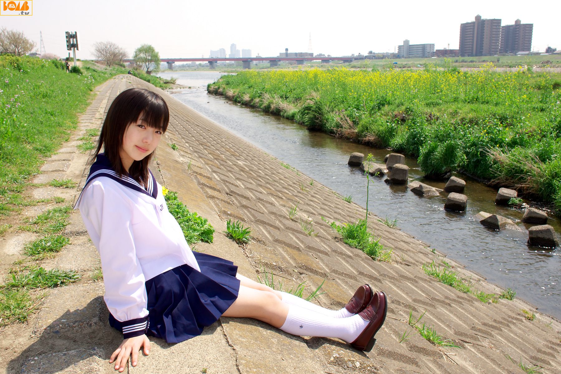 M940-[Bomb.TV] 2008年09月刊 新実菜々子 Nanako Niimi - 94零社区 Bomb.TV-第1张