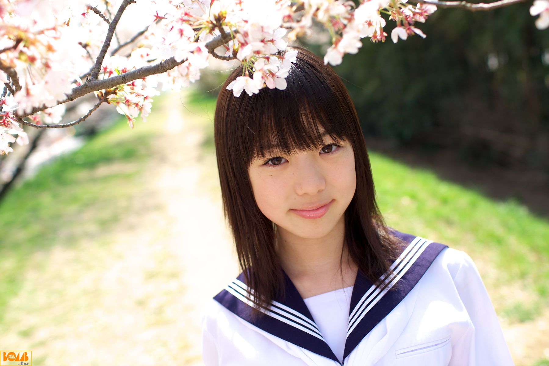 M940-[Bomb.TV] 2008年08月刊 山下菜菜子/新実菜々子 Nanako Niimi - 94零社区 Bomb.TV-第4张