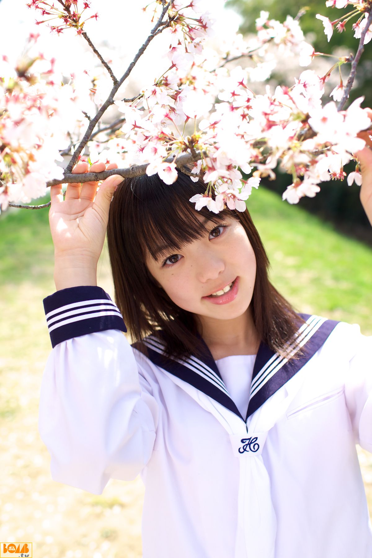 M940-[Bomb.TV] 2008年08月刊 山下菜菜子/新実菜々子 Nanako Niimi - 94零社区 Bomb.TV-第6张