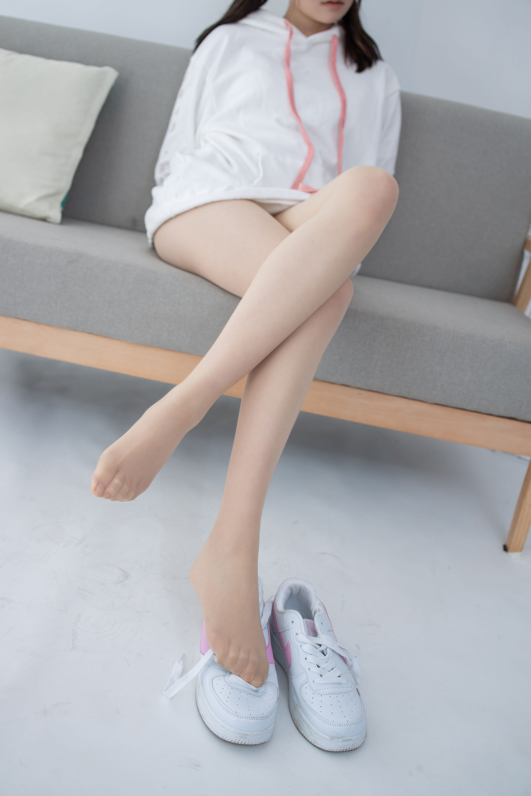 M940-[森萝财团] JKFUN-048 Aika 运动鞋 13D肉丝 - 94零社区 森萝财团-第4张