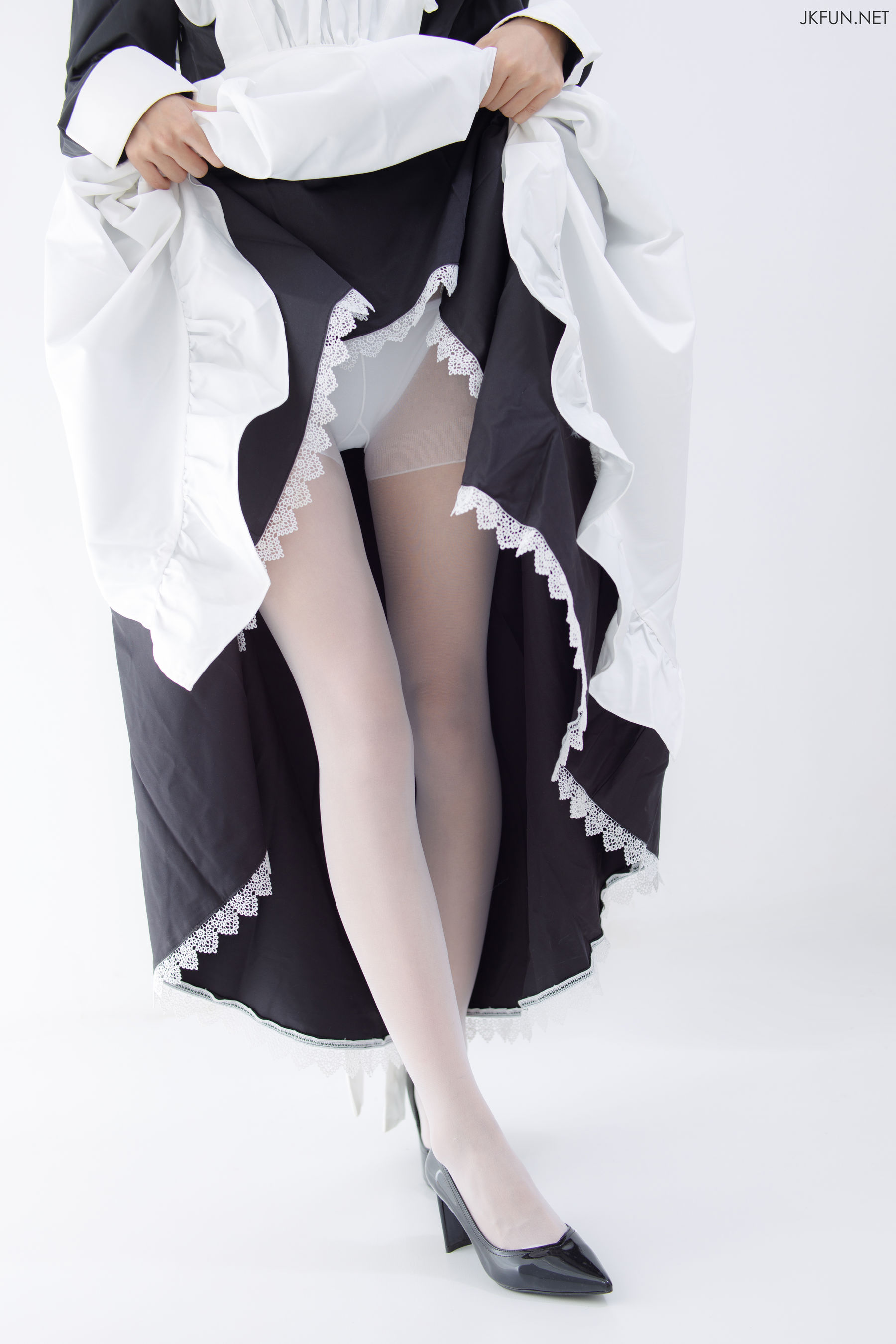 M940-[森萝财团] 女仆眼镜妹 - 94零社区 森萝财团-第3张