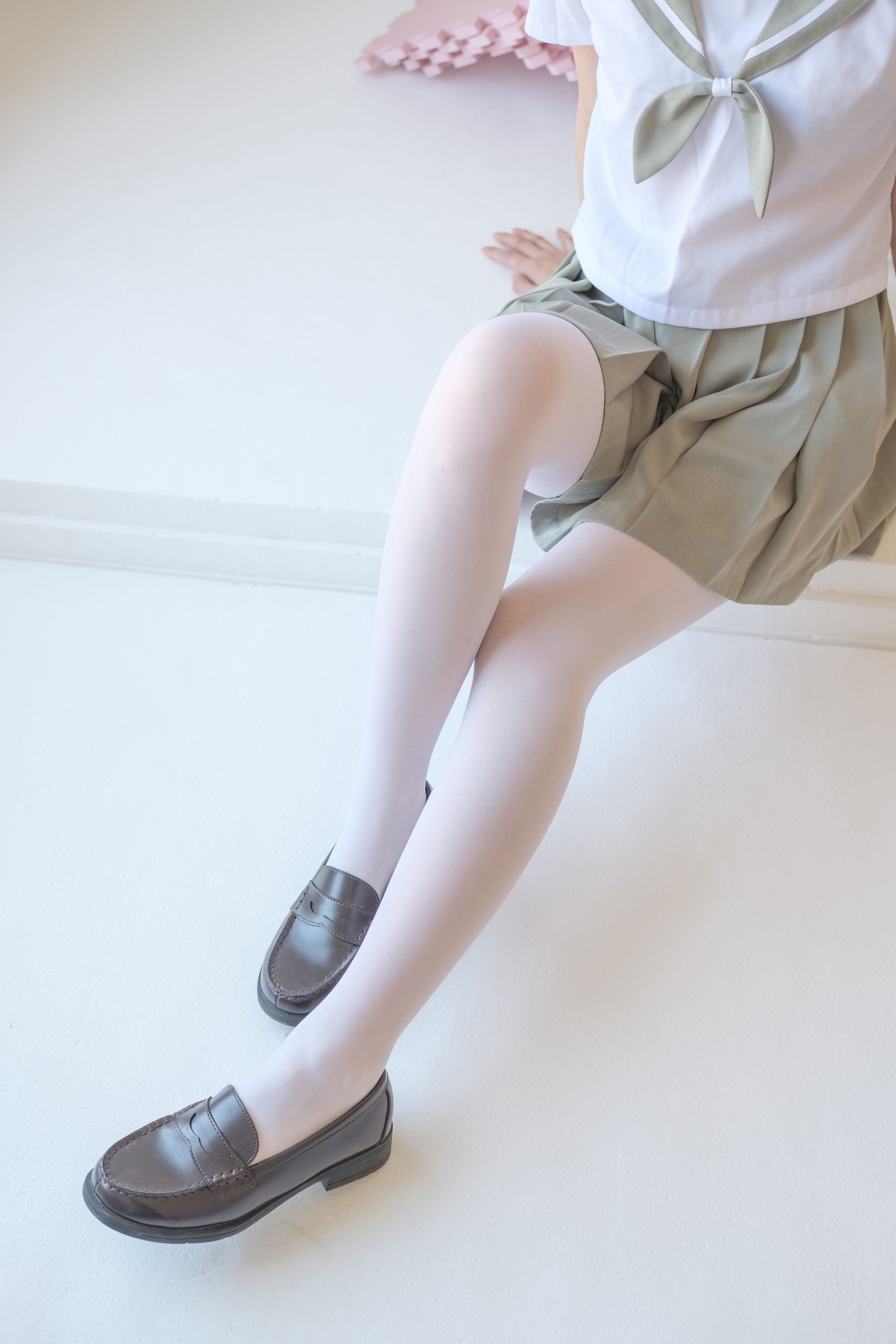 M940-[森萝财团] X-016 白丝纯情 - 94零社区 森萝财团-第1张