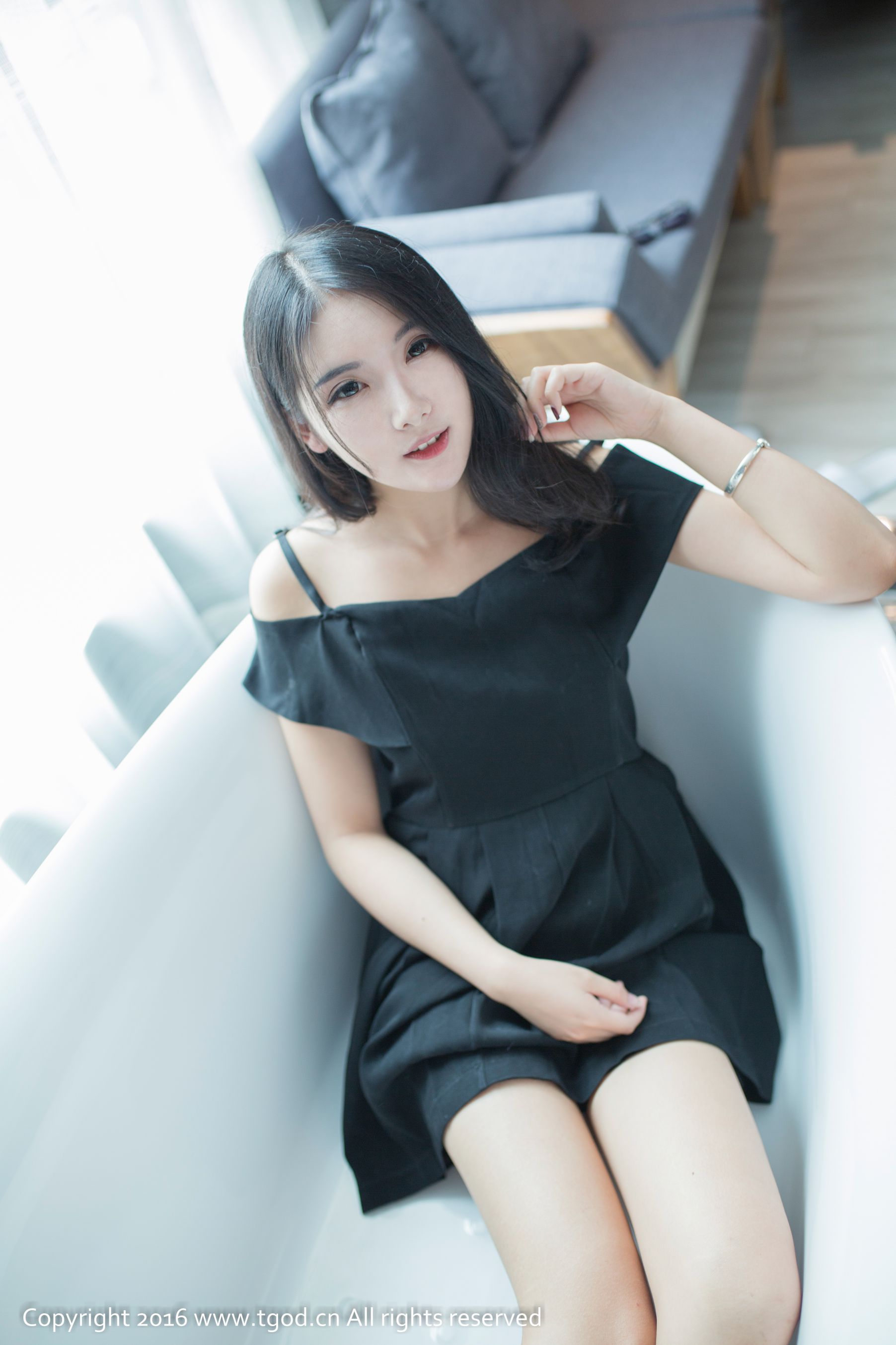 M940-莓ya《难以抗拒的魅惑女神》 [推女神TGOD] - 94零社区 推女神-第1张