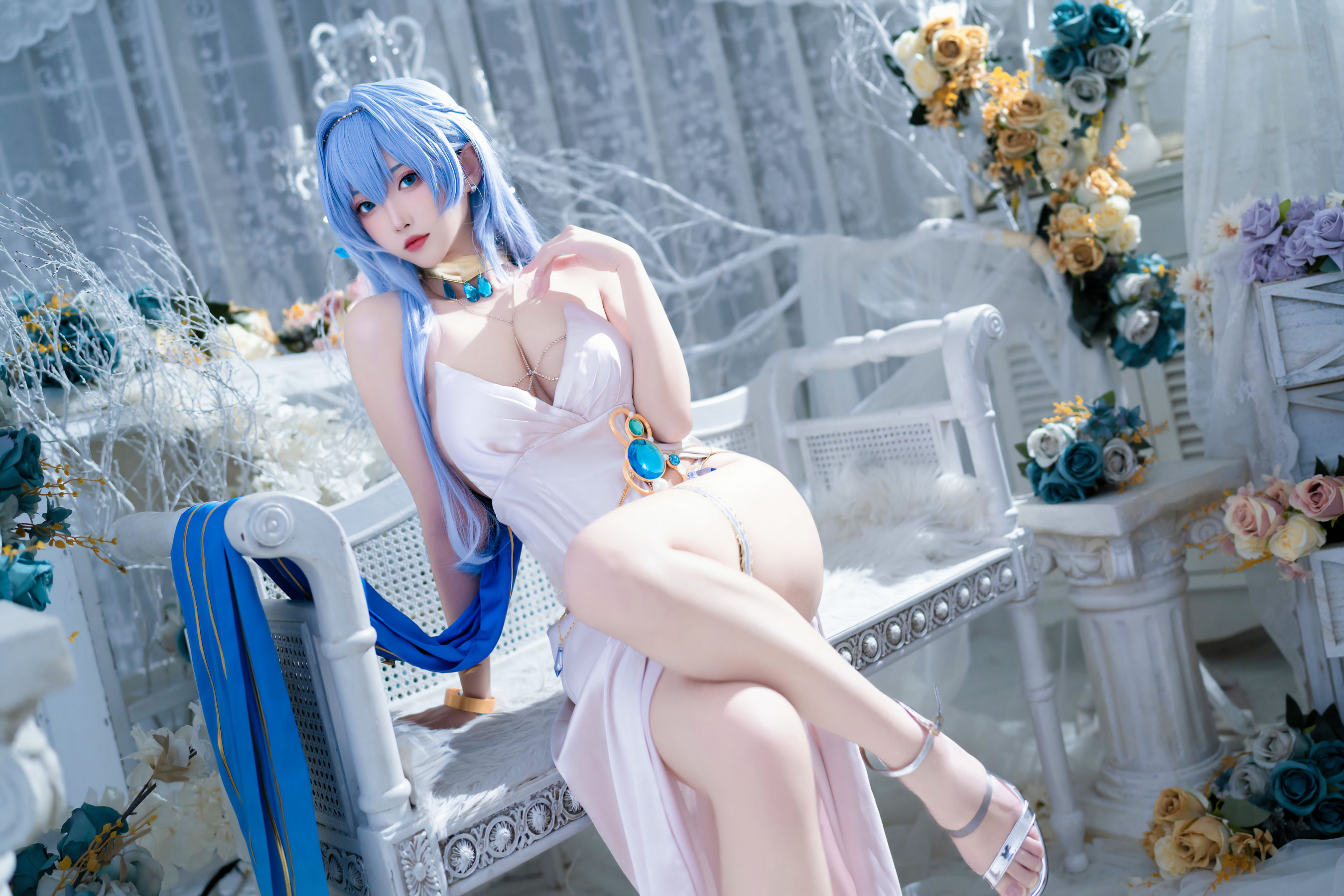 宫本桜 – Nikke胜利女神 海伦娜礼服 Cosplay-第5张