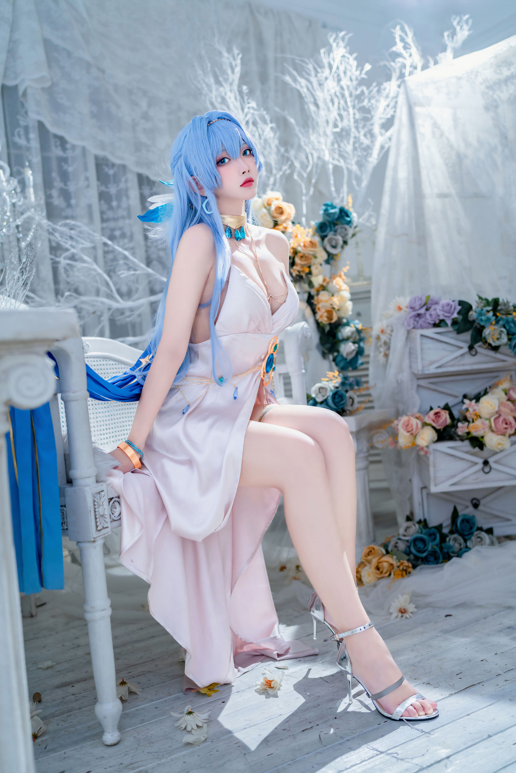 宫本桜 – Nikke胜利女神 海伦娜礼服 Cosplay-第9张