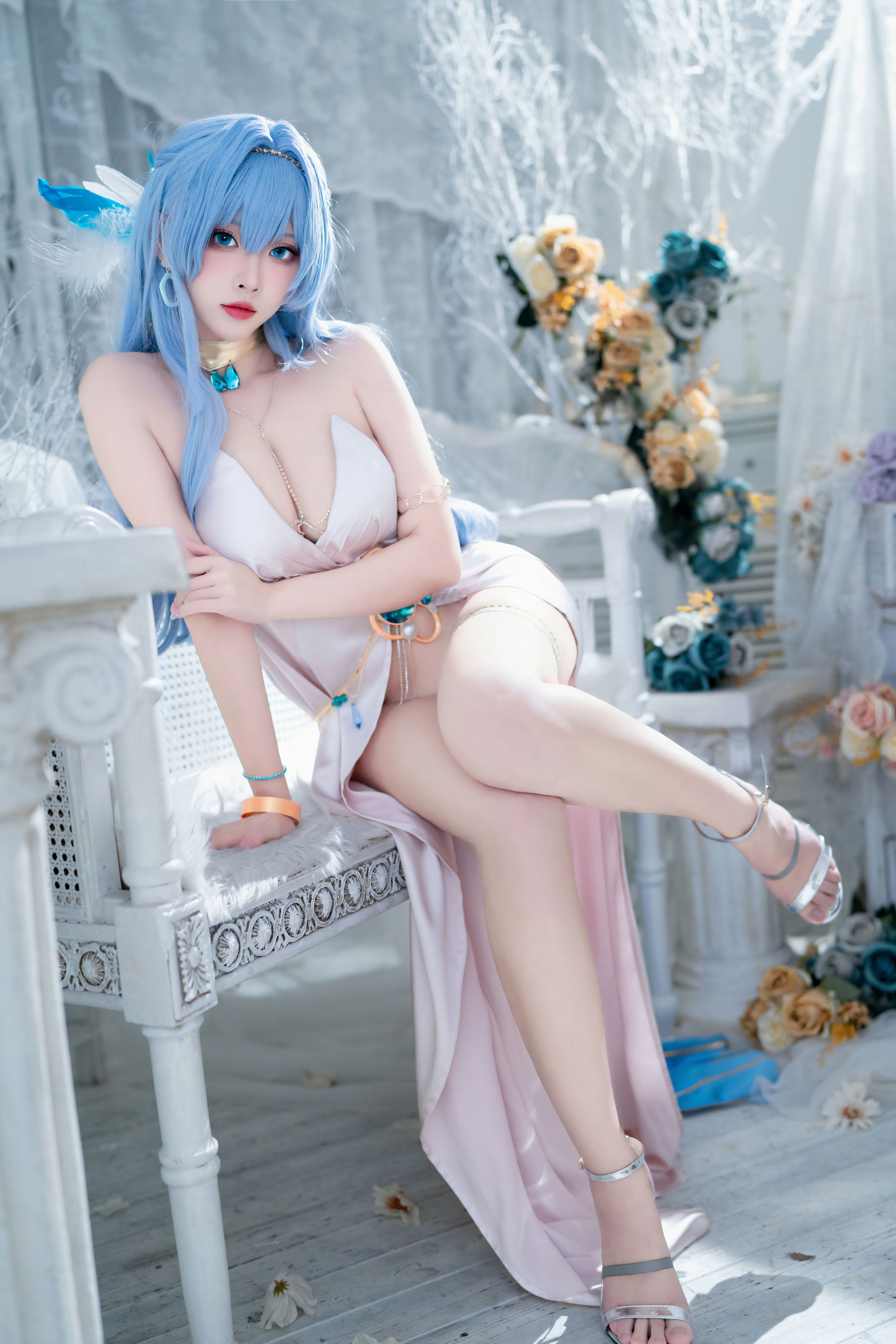 宫本桜 – Nikke胜利女神 海伦娜礼服 Cosplay-第17张