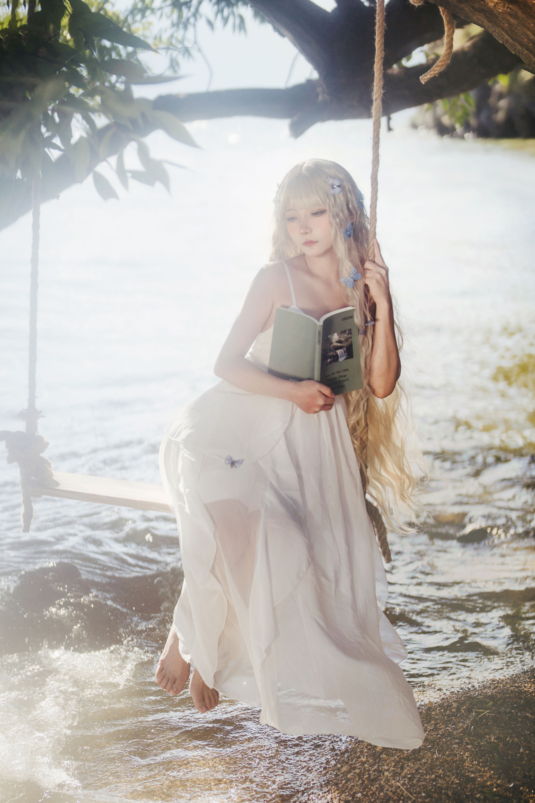 是三不是世w – 湖边白裙 Cosplay-第5张