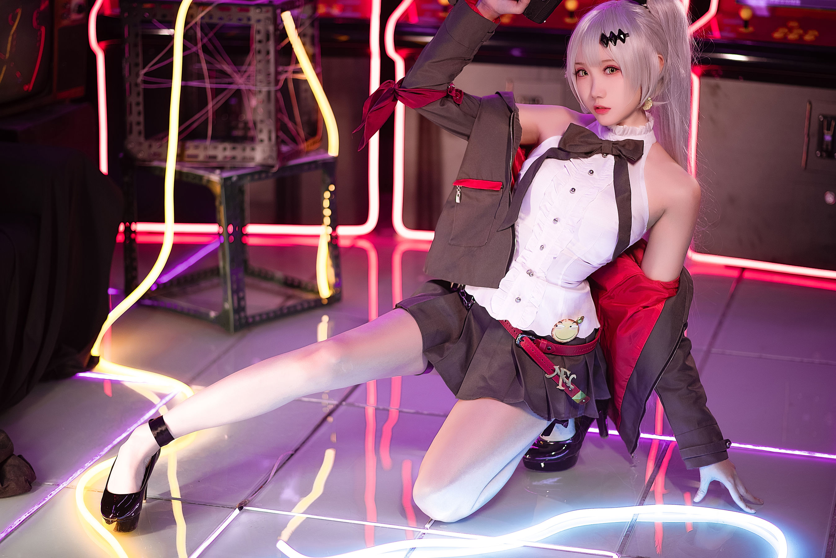 Coser瓜希酱福利 少女前线 FN-57 Five-seveN Cosplay-第3张