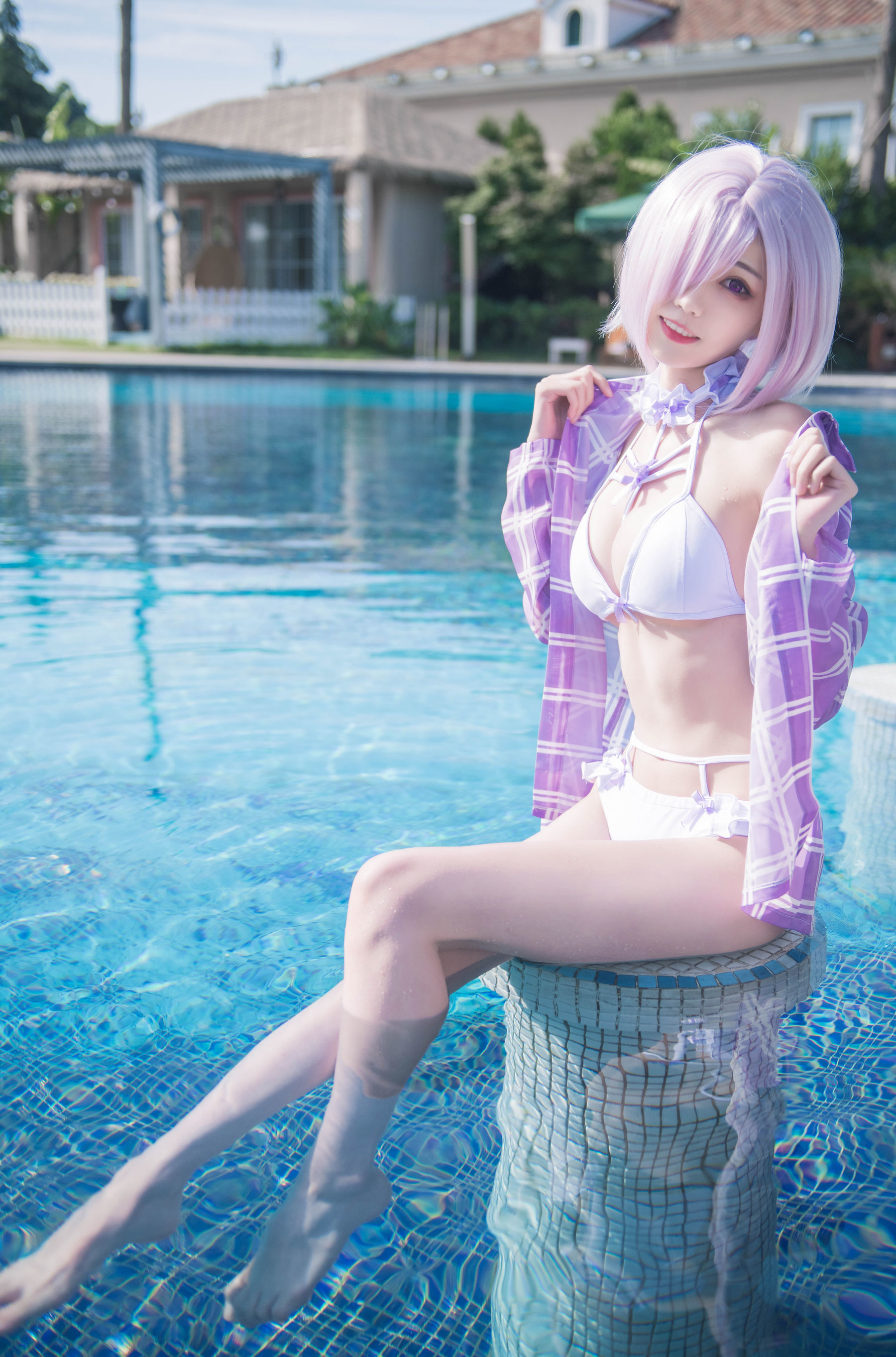 [萝莉COS] 小妖精你的负卿 – 玛修泳装 Cosplay-第1张