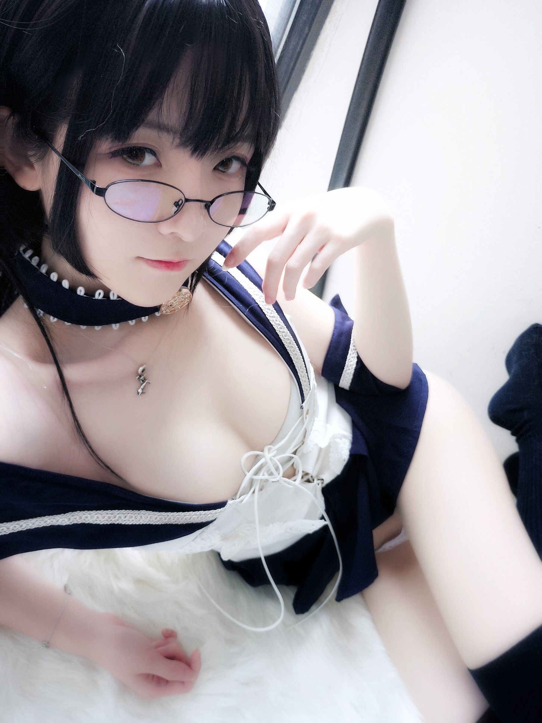 [萝莉COS] 一小央泽 – 武士刀与水手服 Cosplay-第3张