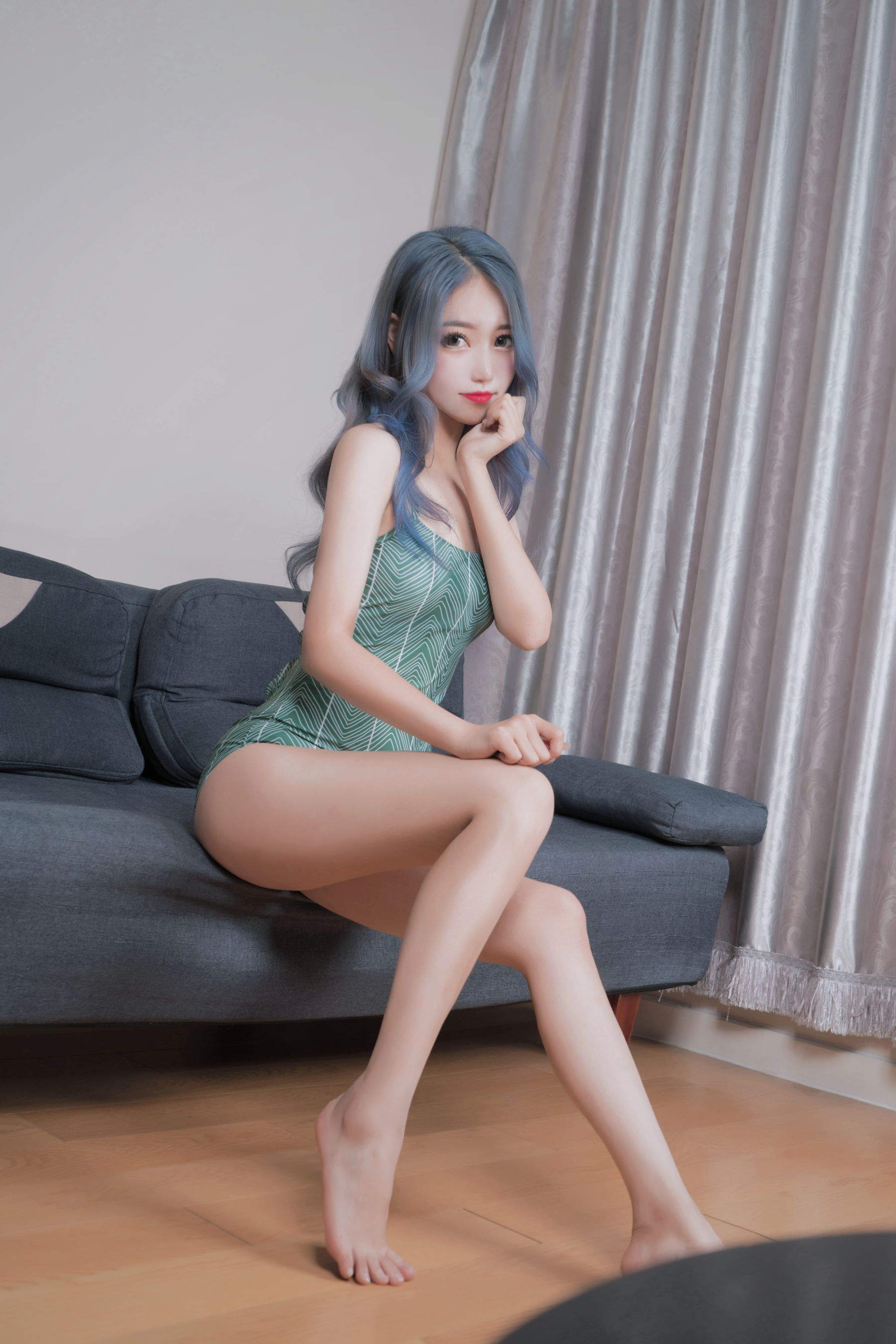 eloise软软 – 泳衣 Cosplay-第1张