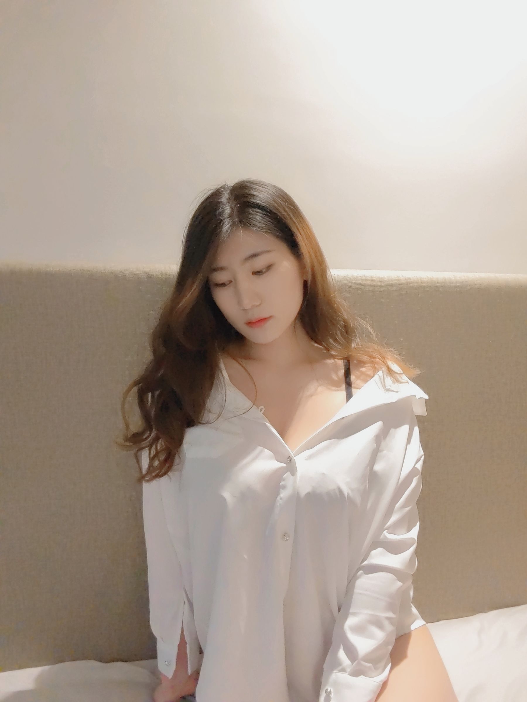 星澜是澜澜叫澜妹呀 – 白衬衫 Cosplay-第1张