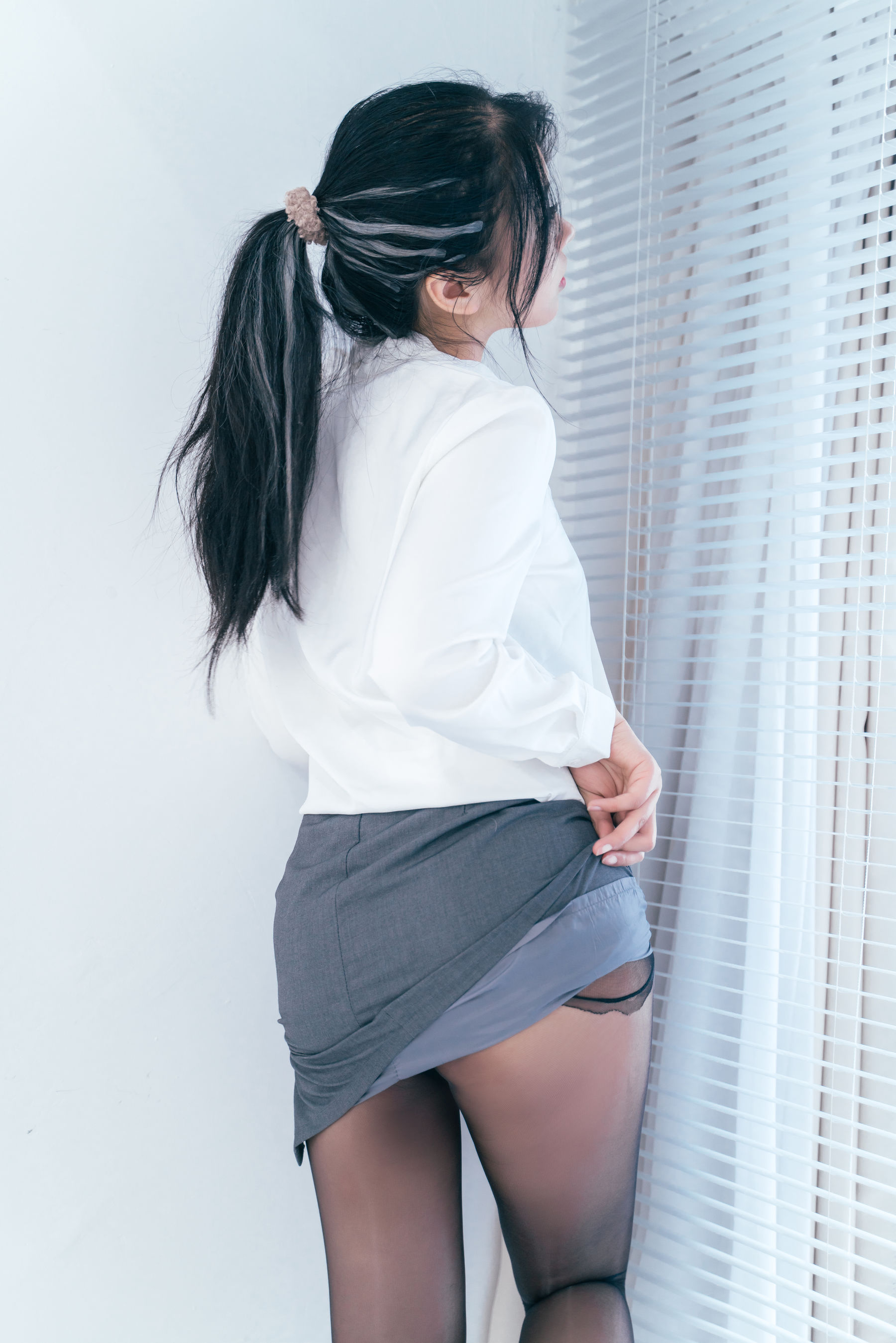 轩萧学姐 – OL私袜诱惑 Cosplay-第4张