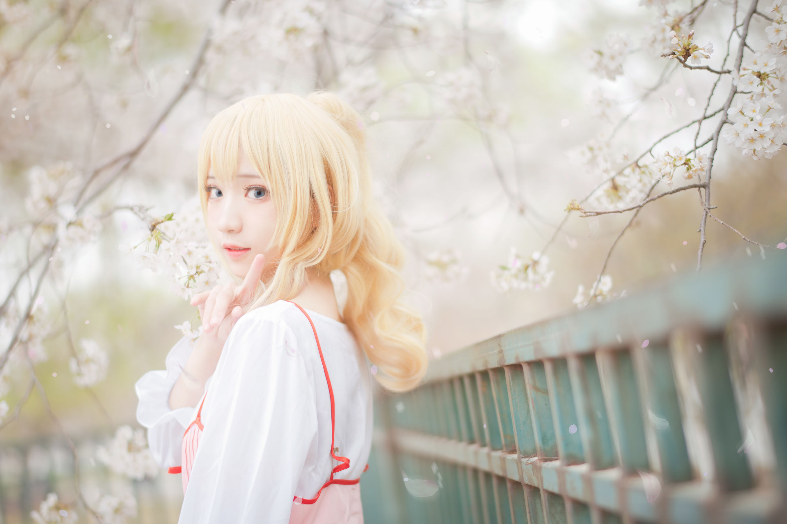 花柒Hana – 宫园熏粉裙 Cosplay-第3张