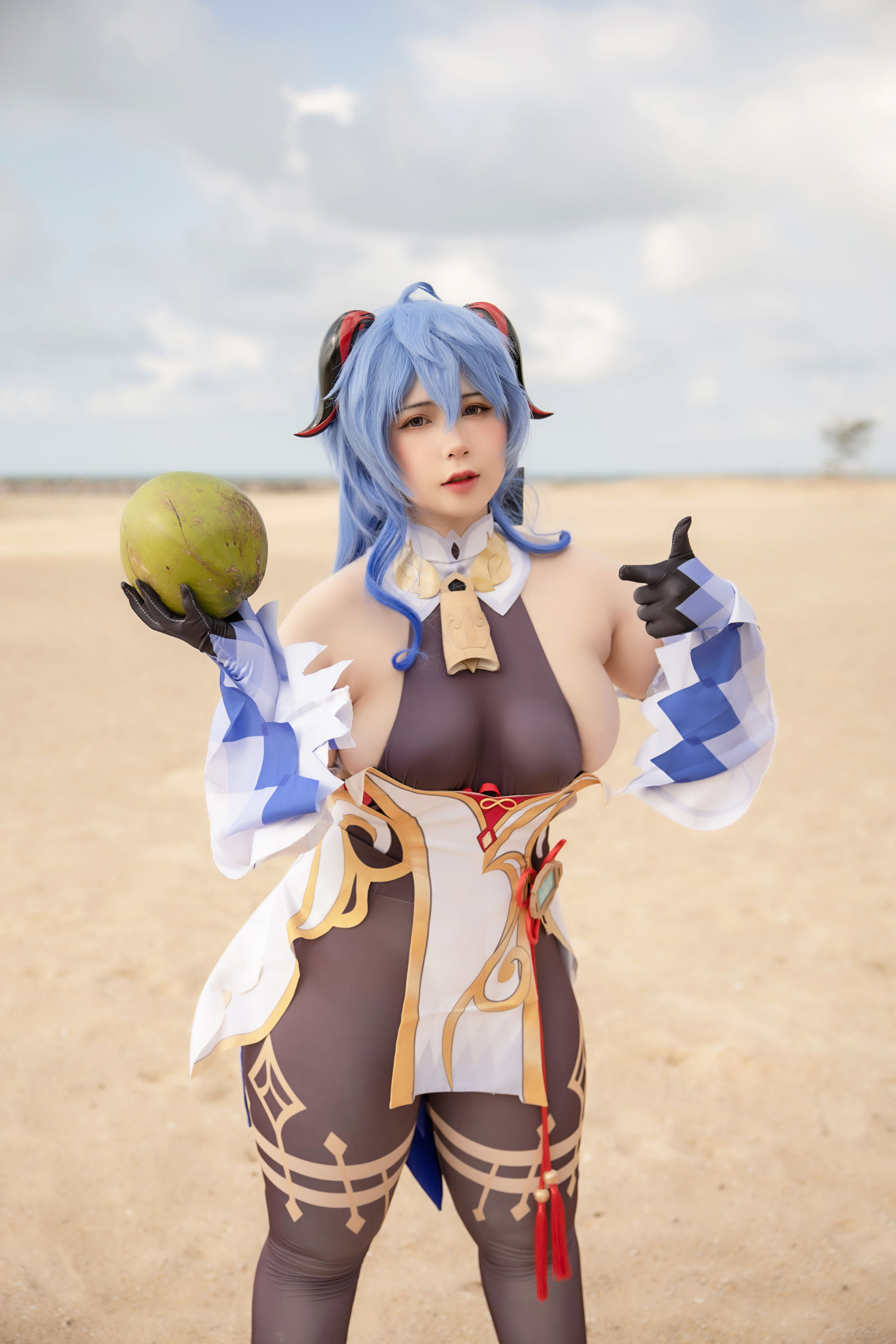 Uy Uy – Ganyu Cosplay-第1张