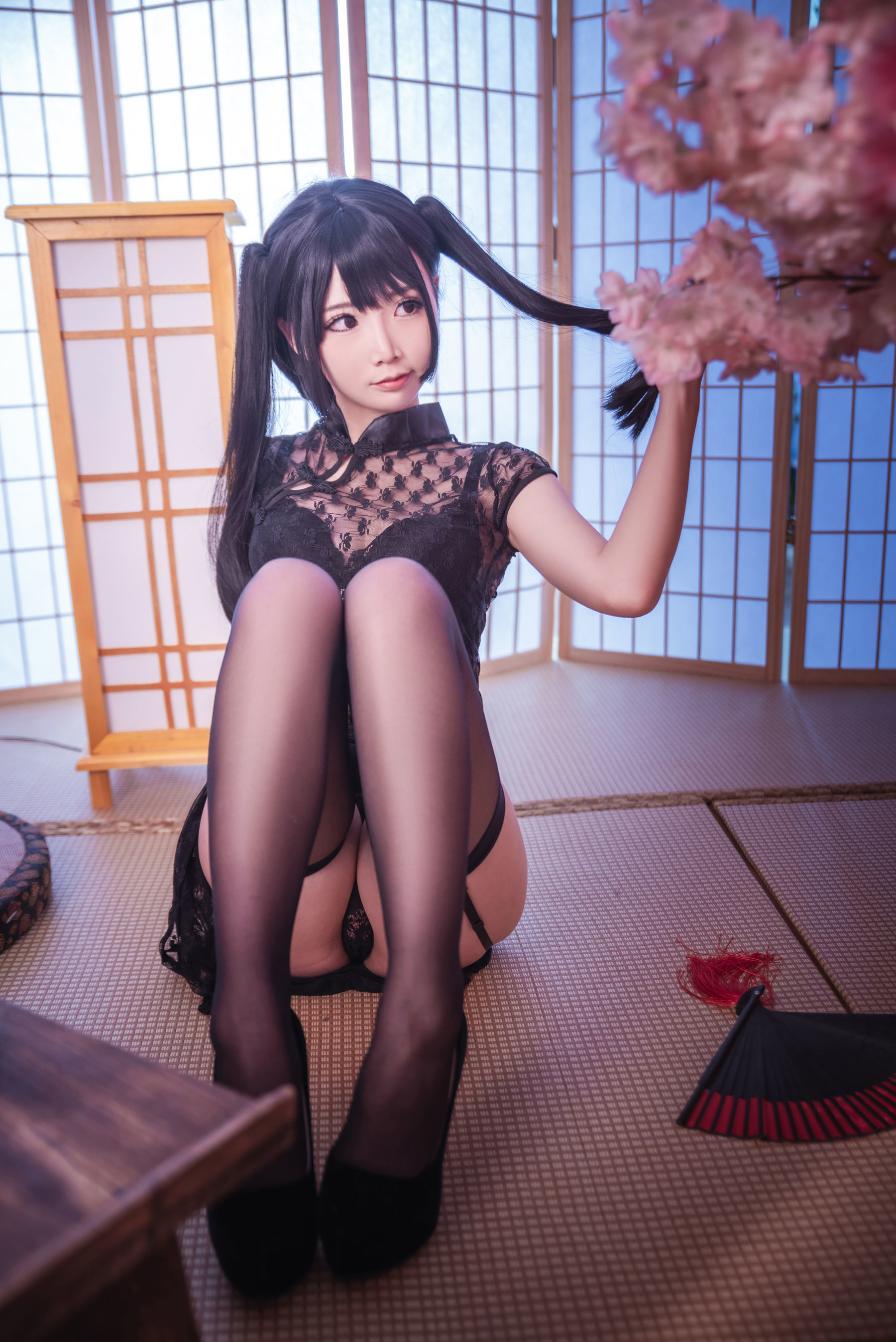 [萝莉COS] 面饼仙儿 – 黑丝情趣旗袍 Cosplay-第1张