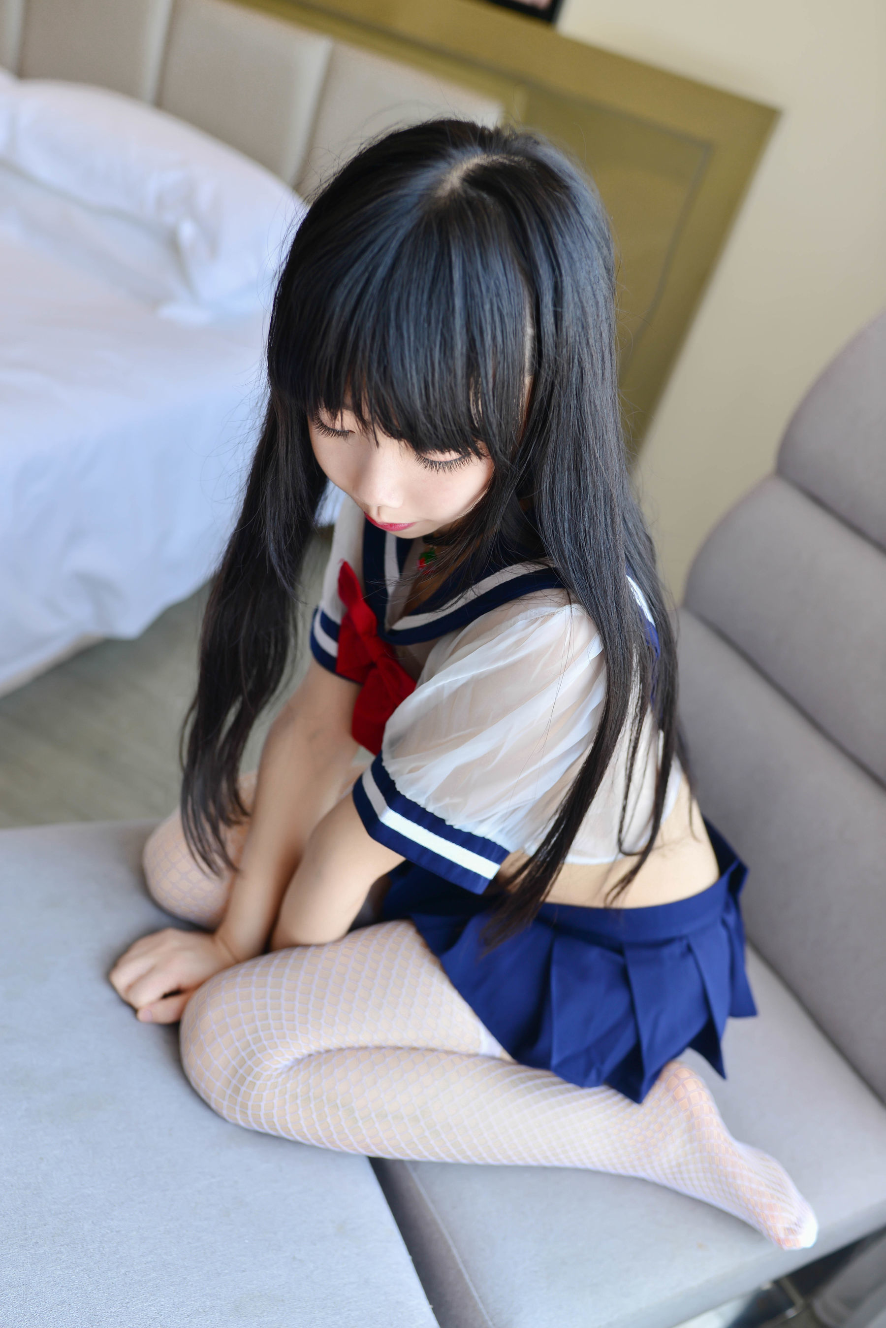 [萝莉COS] 雪琪 – 透明JK Cosplay-第2张