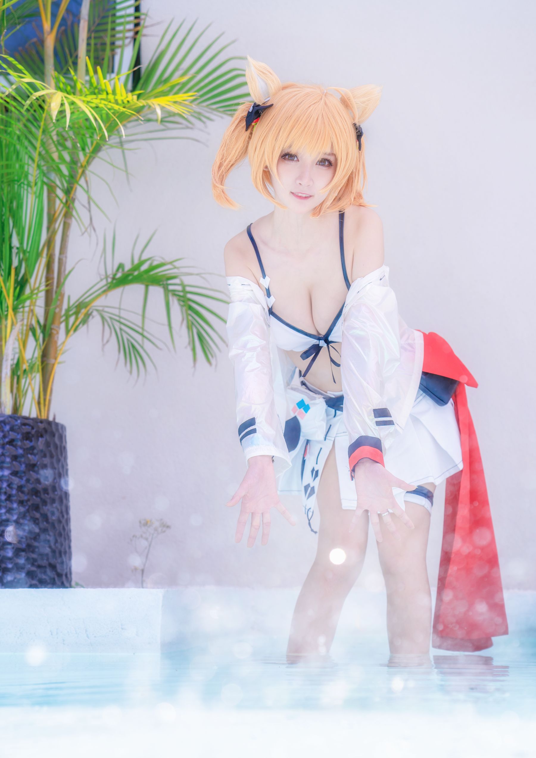 [Cosplay写真] 萌宠博主yui金鱼 – 空泳装 Cosplay-第1张