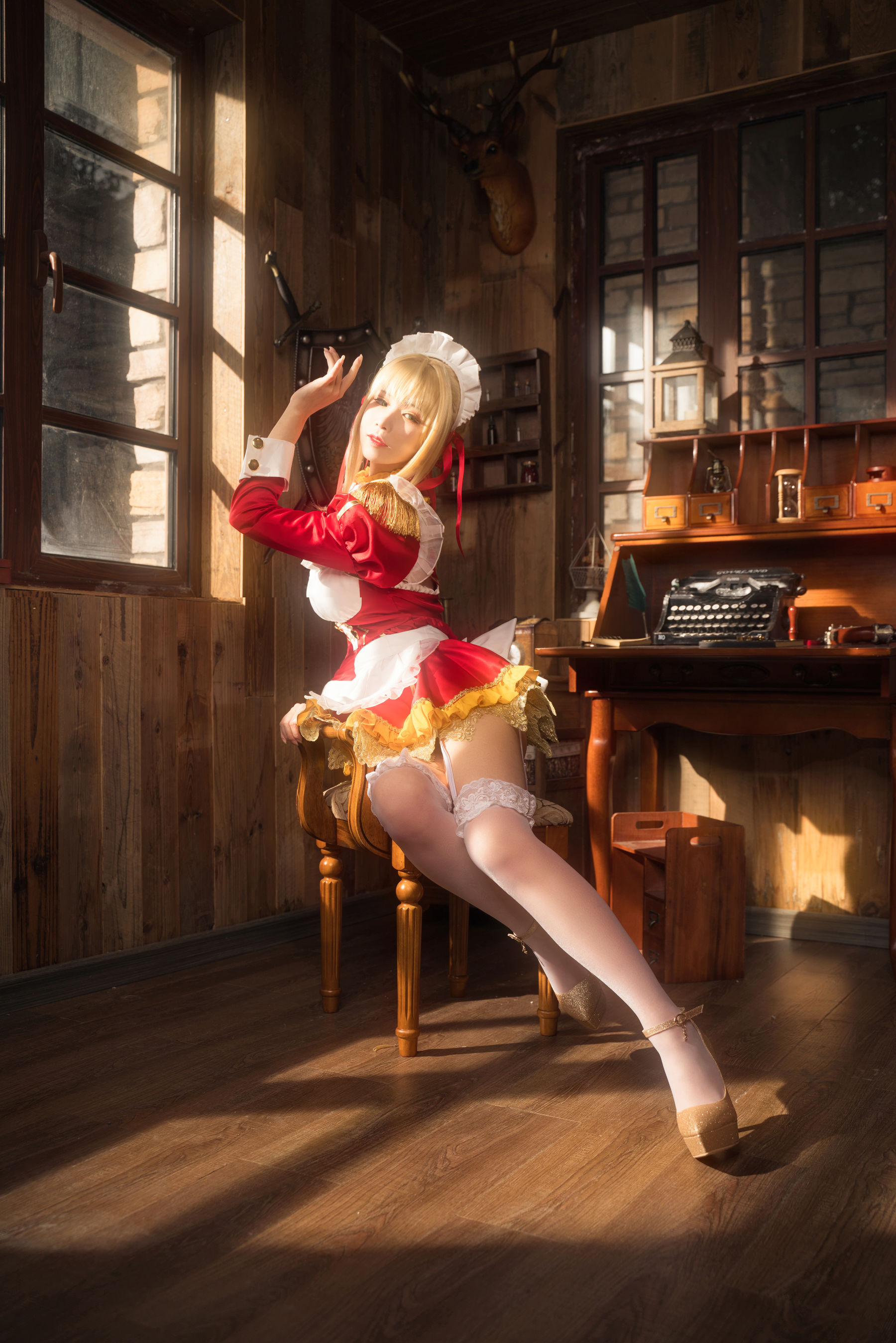 动漫博主爱老师_PhD – 尼禄YD女仆 Cosplay-第5张