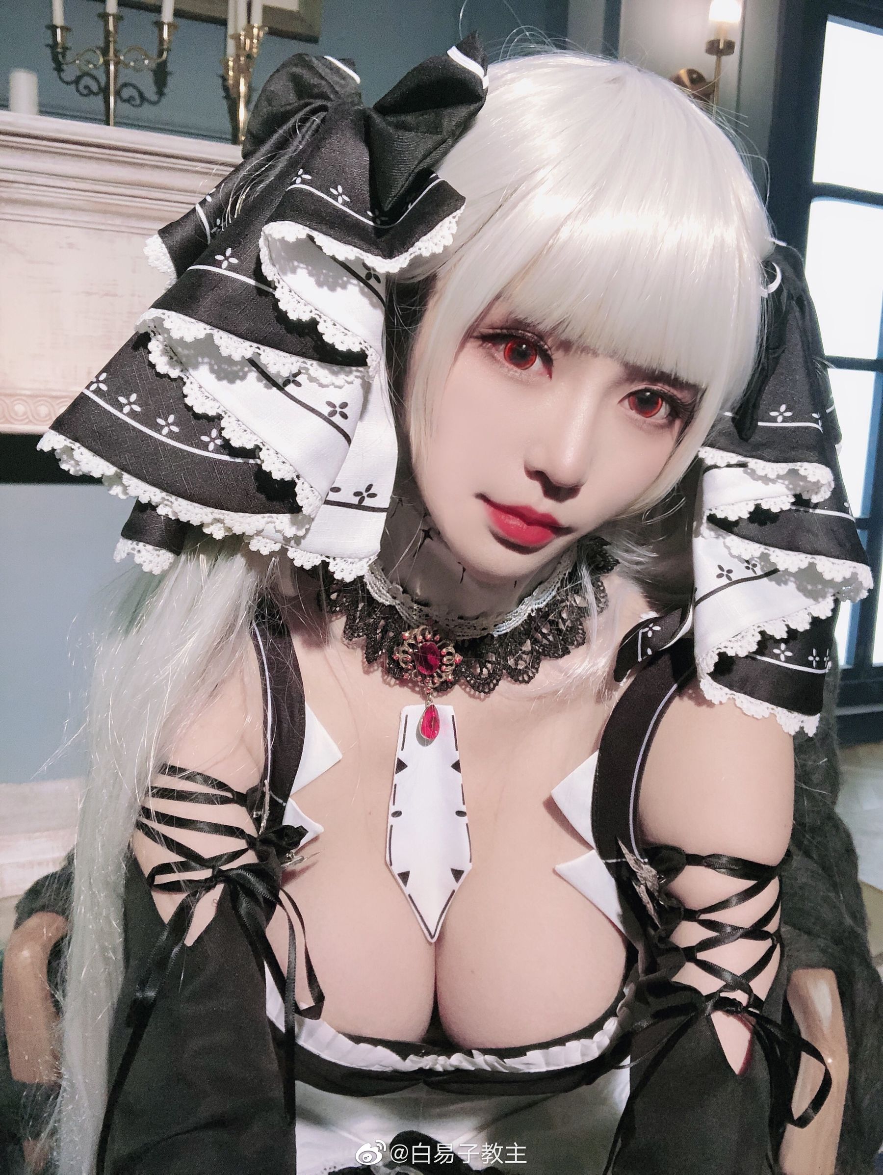 萌妹白易子教主 – 可畏 Cosplay-第1张