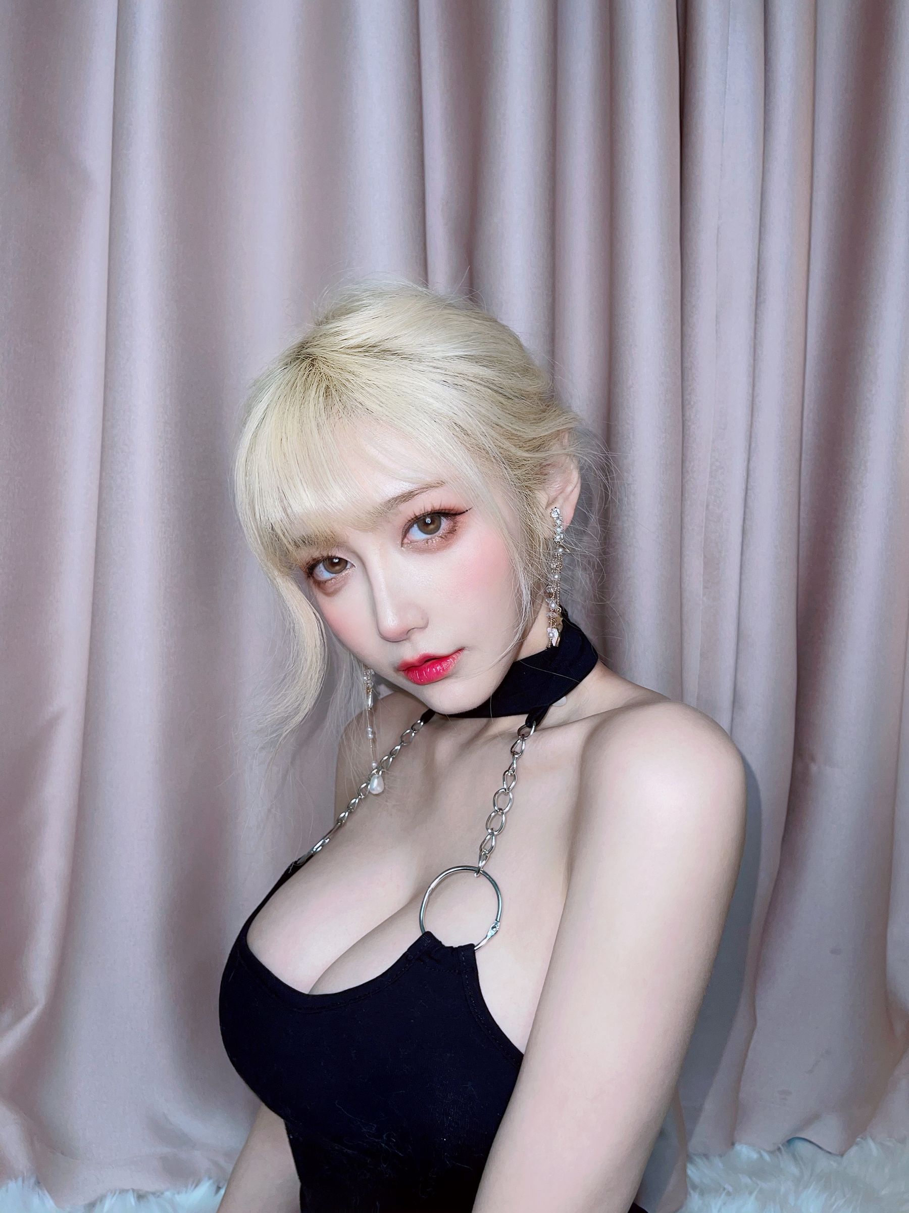 人气Coser啾小妍 – 金发芭比 Cosplay-第4张