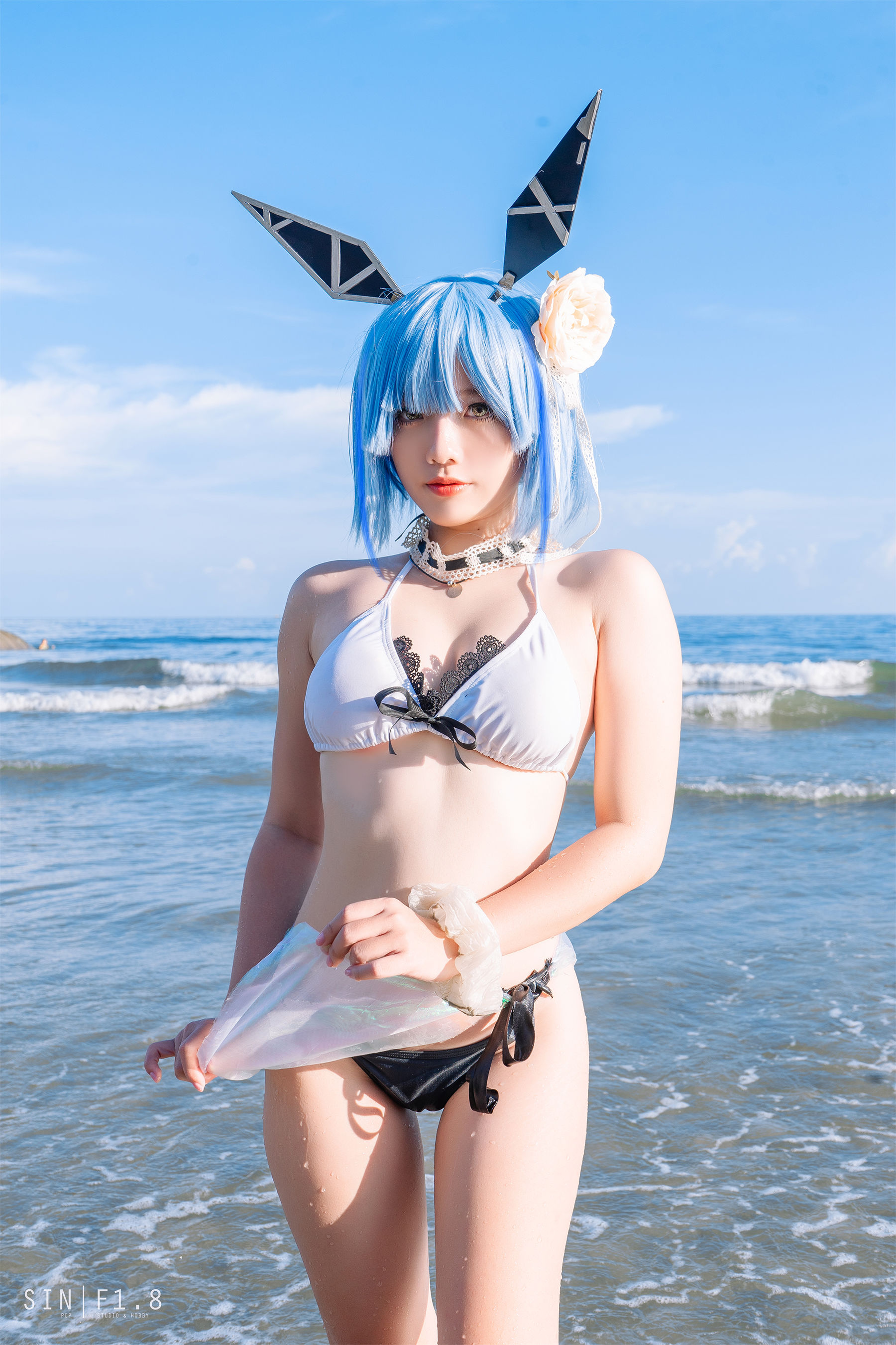 Messie Huang – Gascogne swimsuit Cosplay-第4张